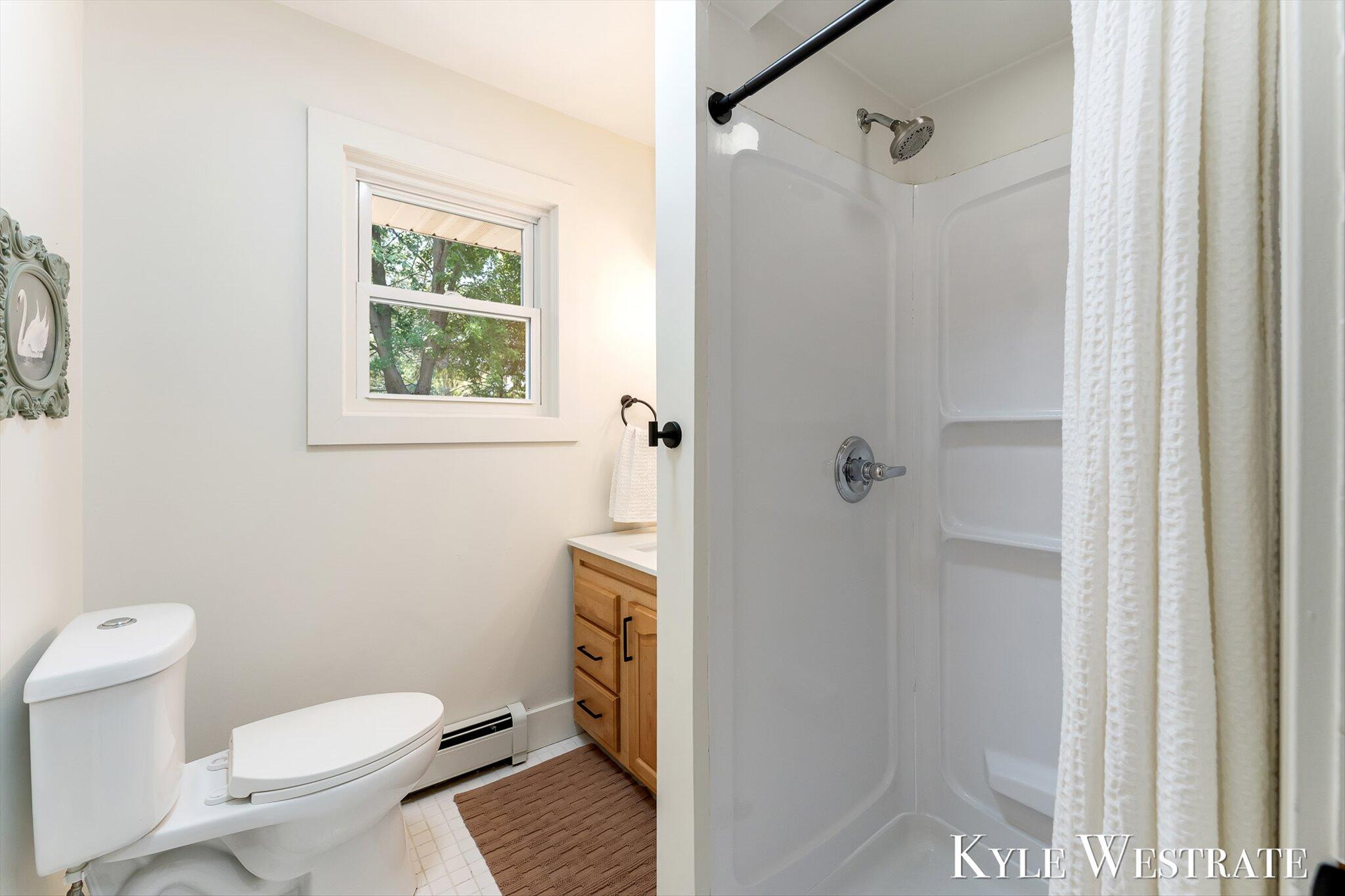 3555 Chippewa Drive Norton Shores MI 49441
