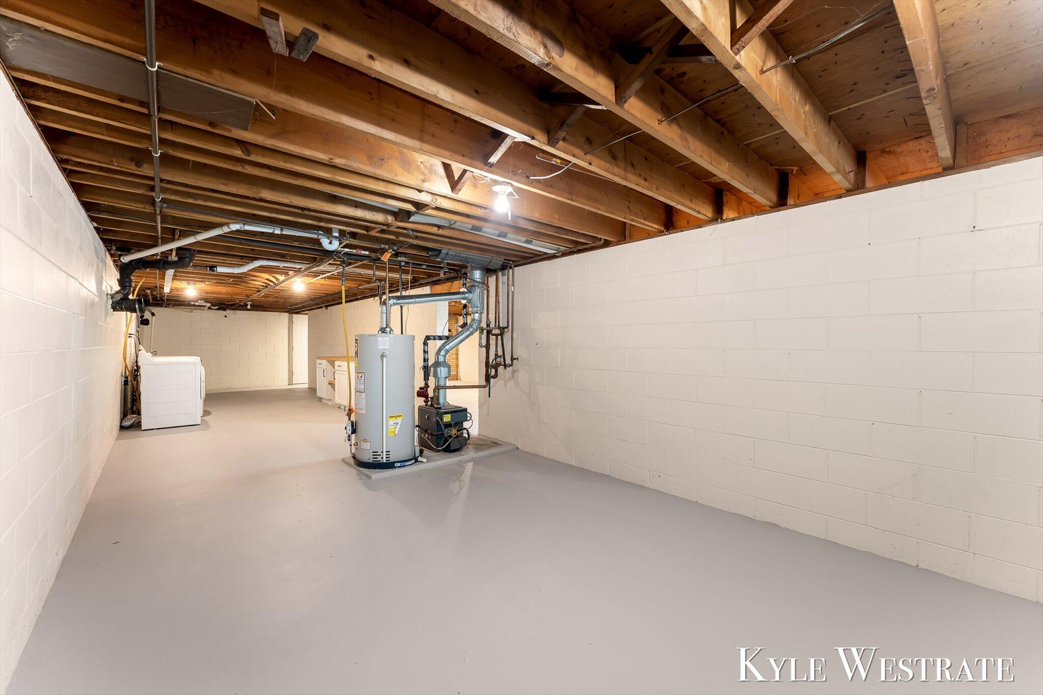 3555 Chippewa Drive Norton Shores MI 49441
