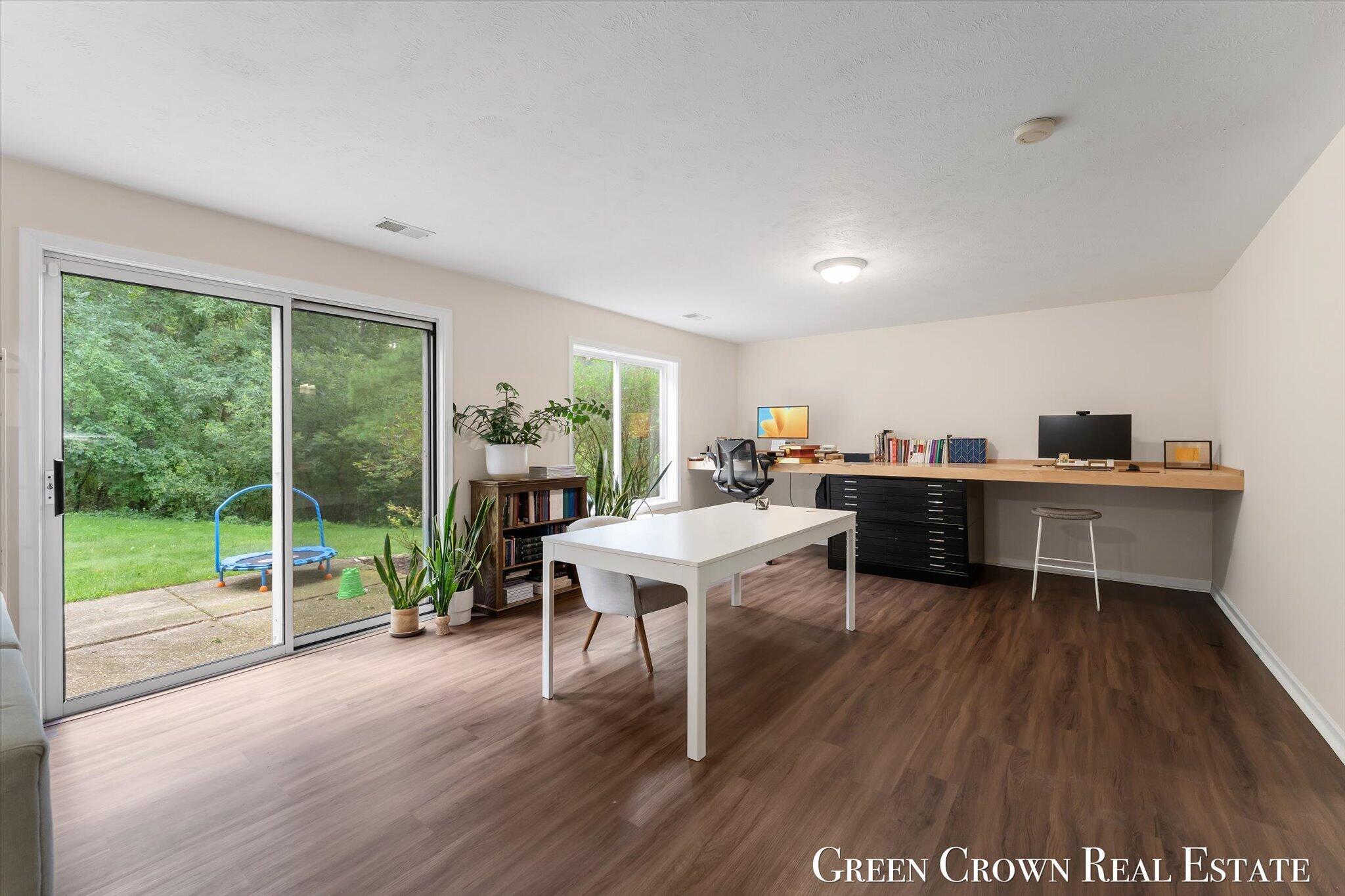 2838 Big Timber Drive NE Grand Rapids MI 49525