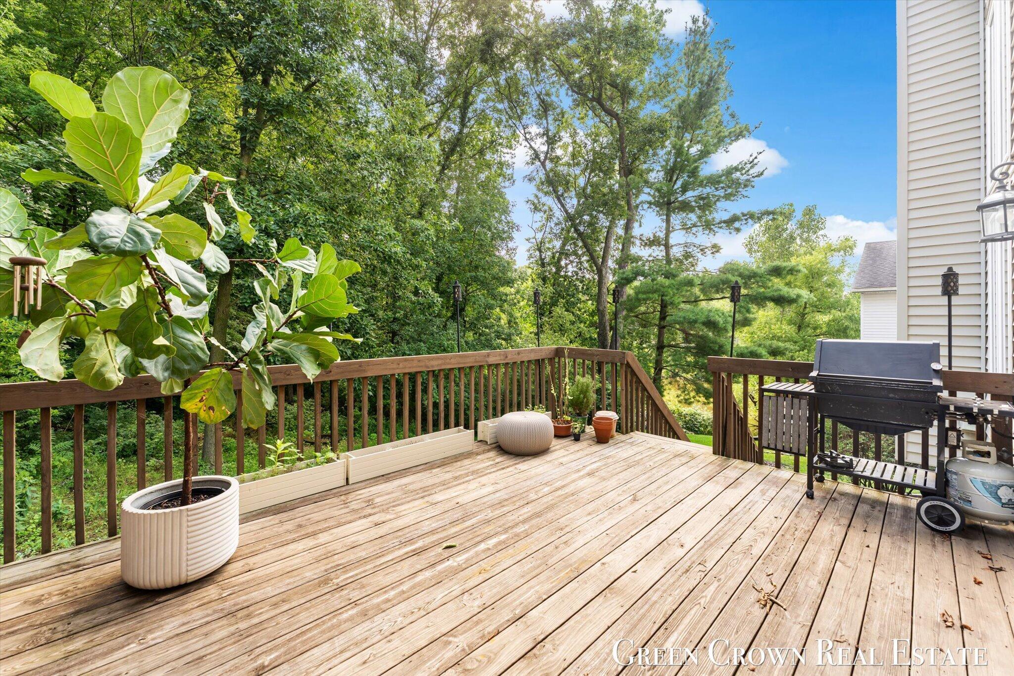 2838 Big Timber Drive NE Grand Rapids MI 49525