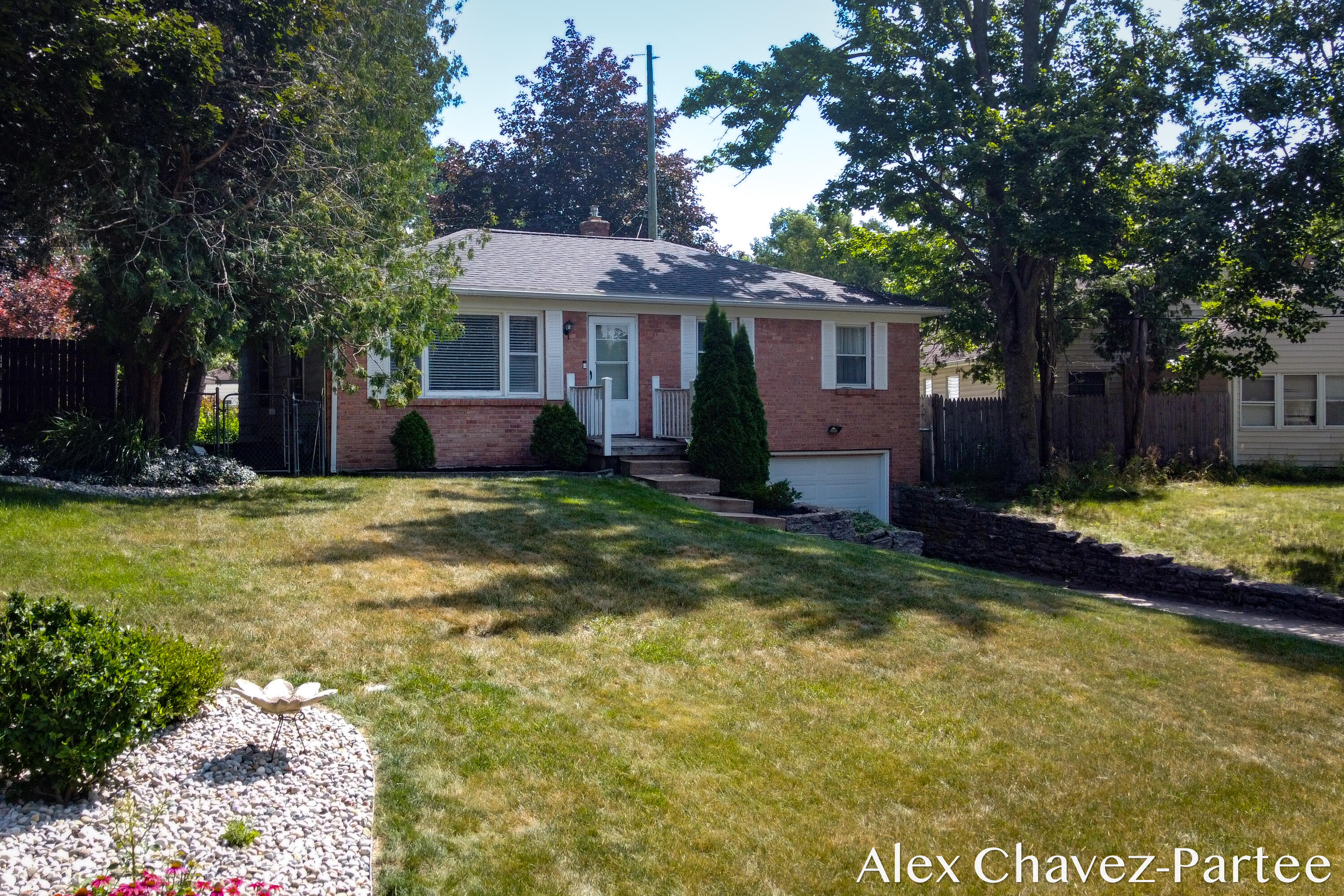 2207 Tremont Boulevard NW Grand Rapids MI 49504