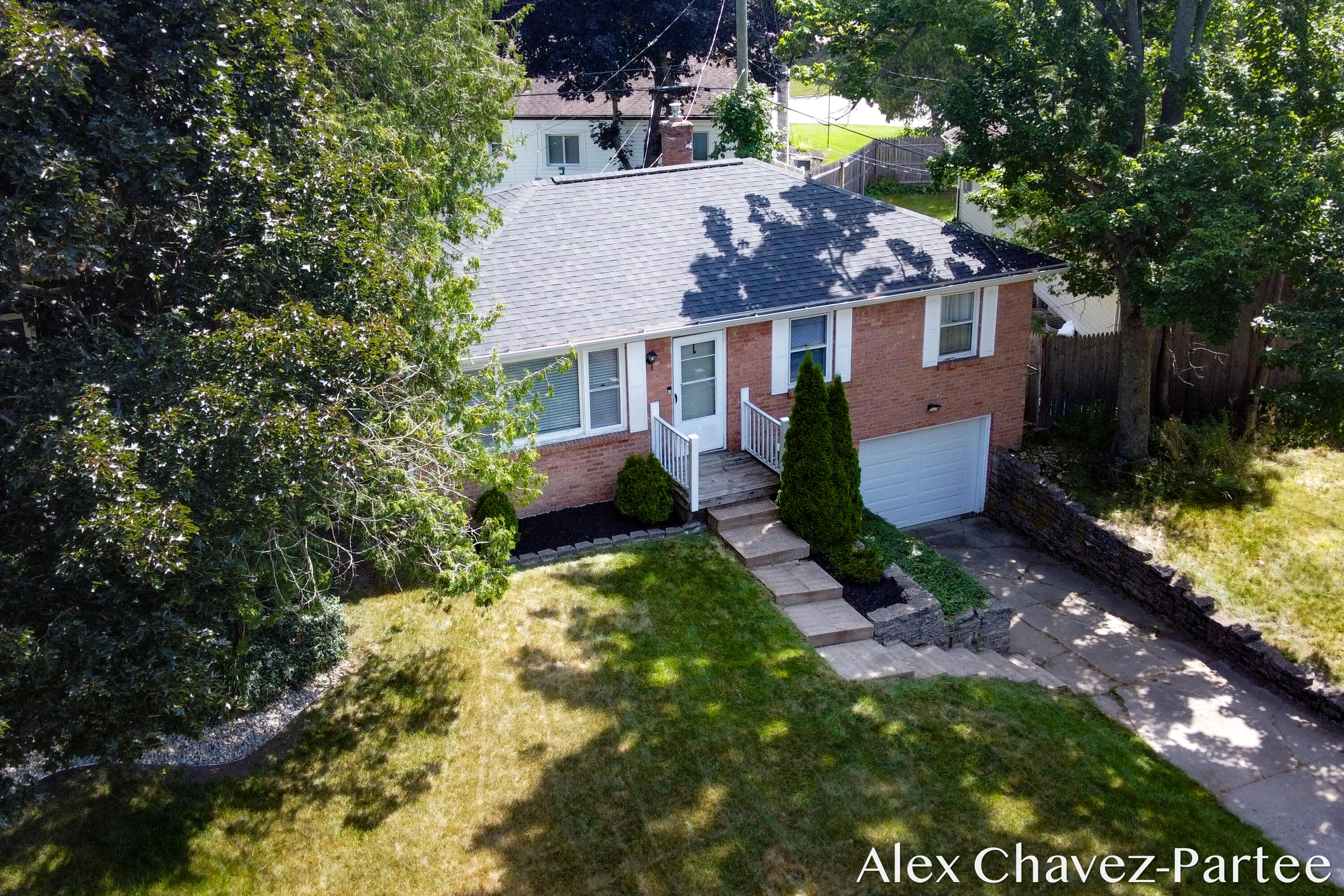 2207 Tremont Boulevard NW Grand Rapids MI 49504