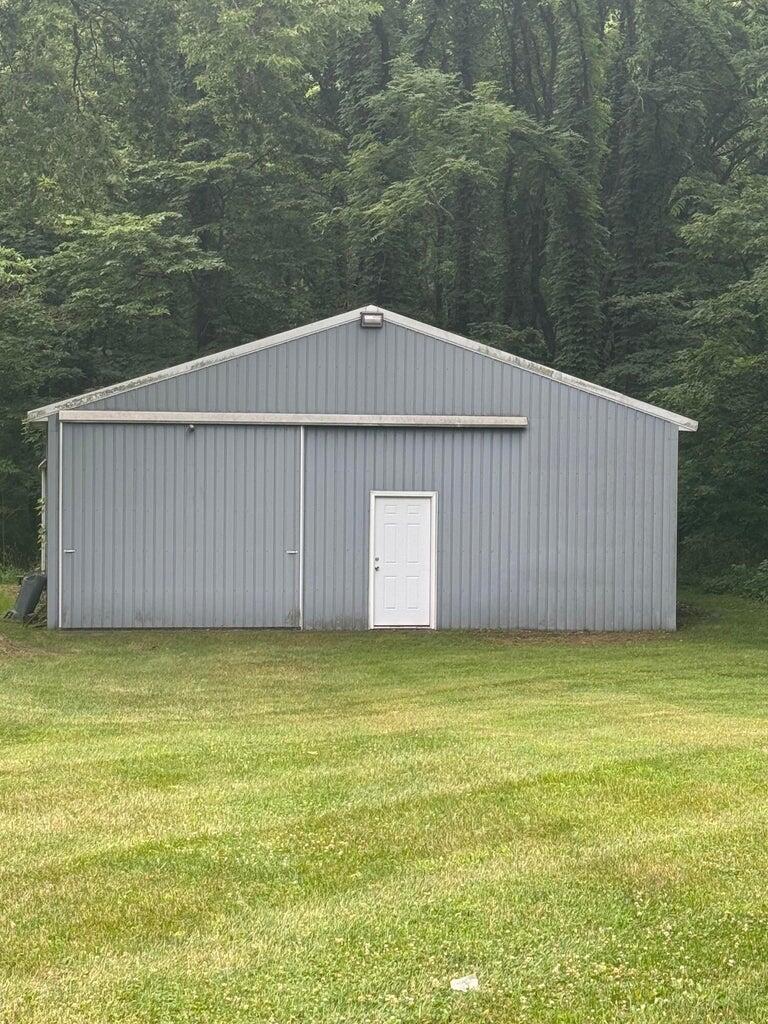 92957 M 152 Dowagiac MI 49047