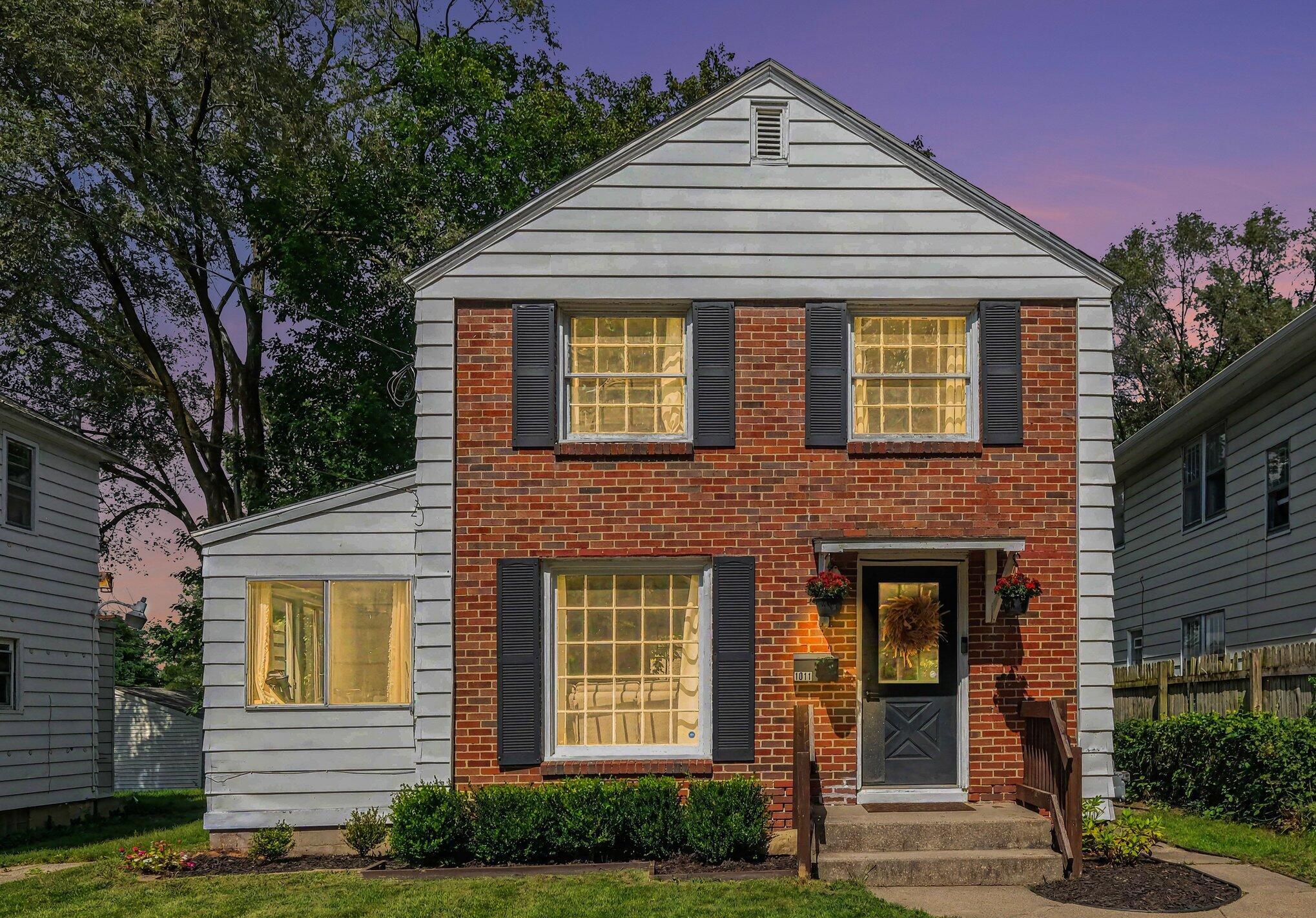 1011 Dickinson Street SE Grand Rapids MI 49507