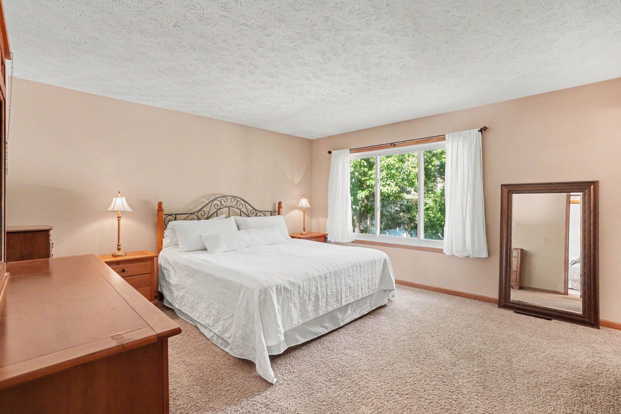 1233 Heather Drive Holland MI 49423