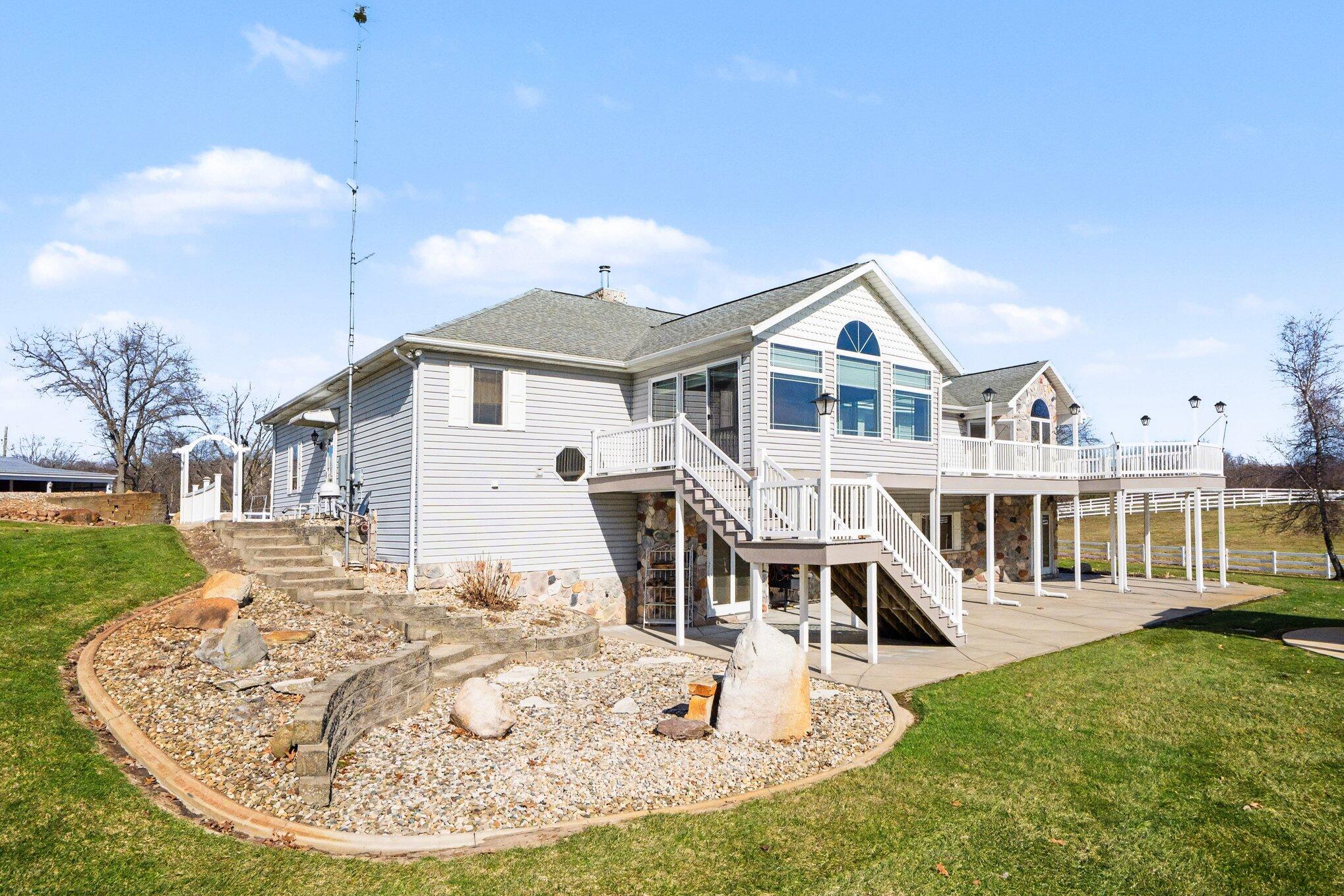 65650 Dailey Road Edwardsburg MI 49112