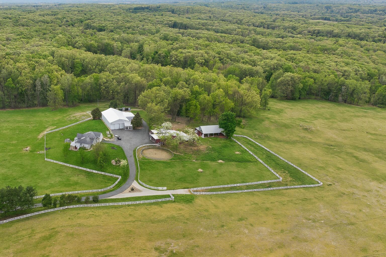 65650 Dailey Road Edwardsburg MI 49112