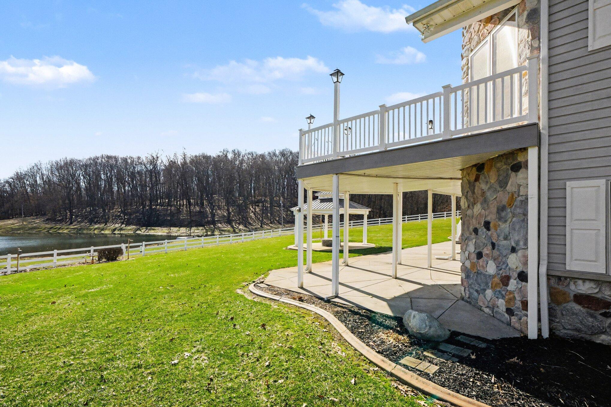 65650 Dailey Road Edwardsburg MI 49112