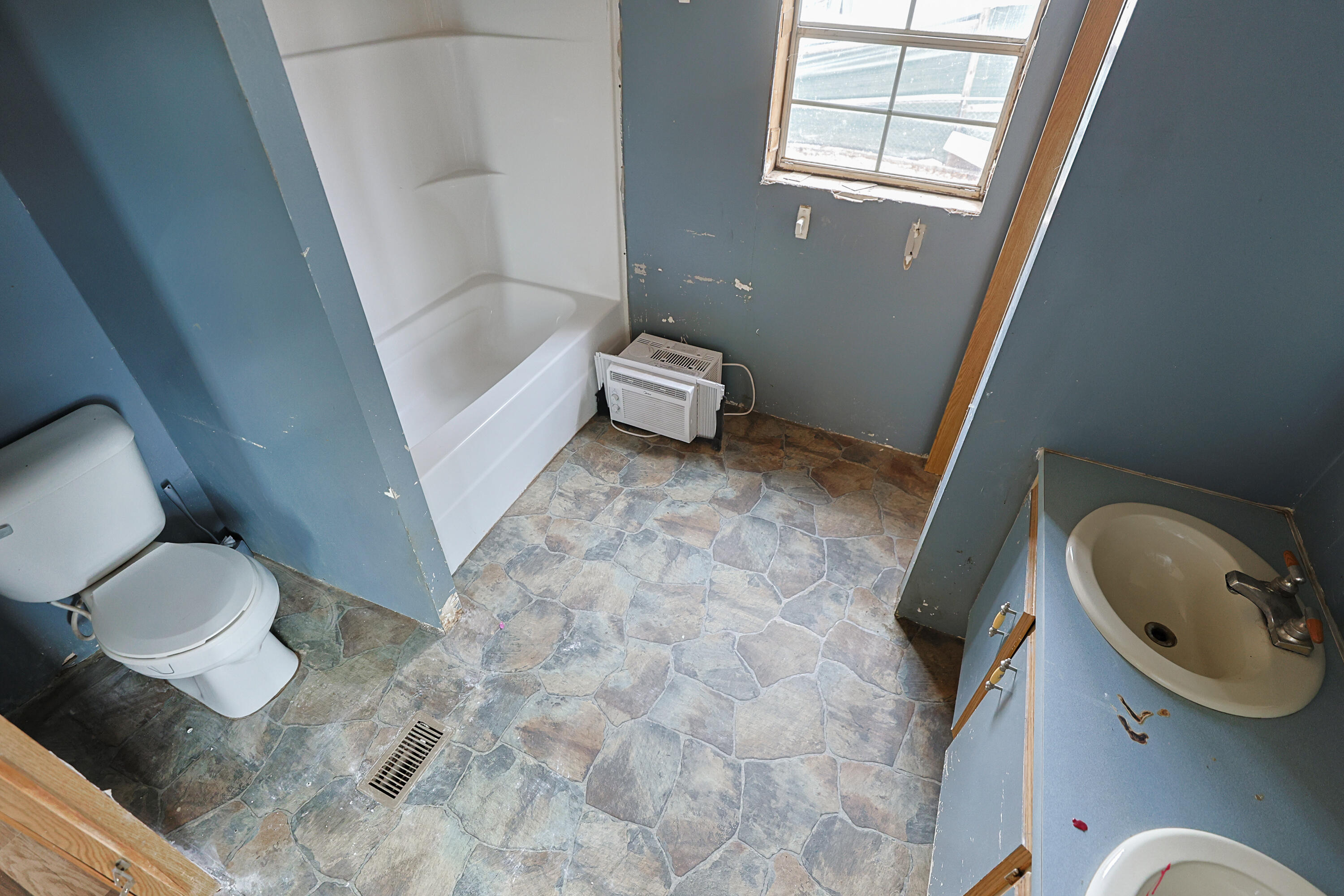 60123 Dailey Road Dowagiac MI 49047