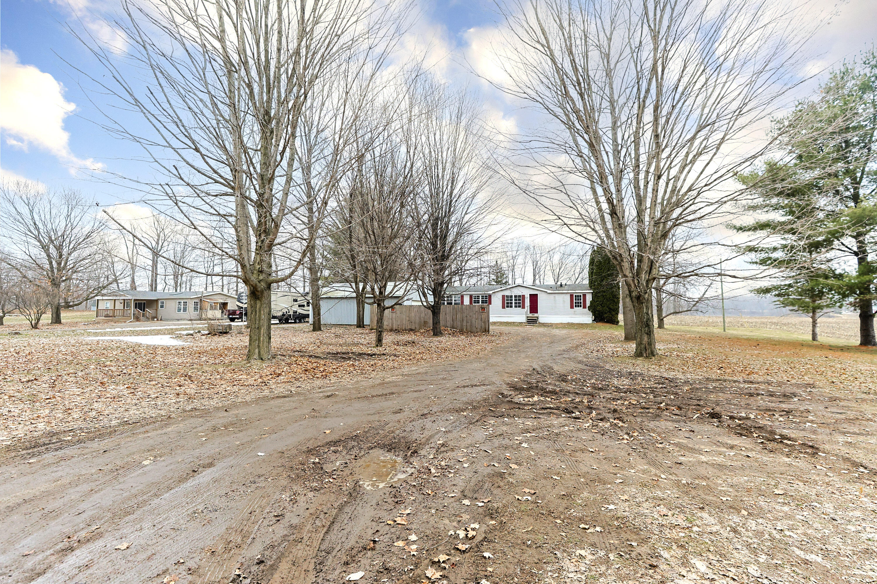 60123 Dailey Road Dowagiac MI 49047