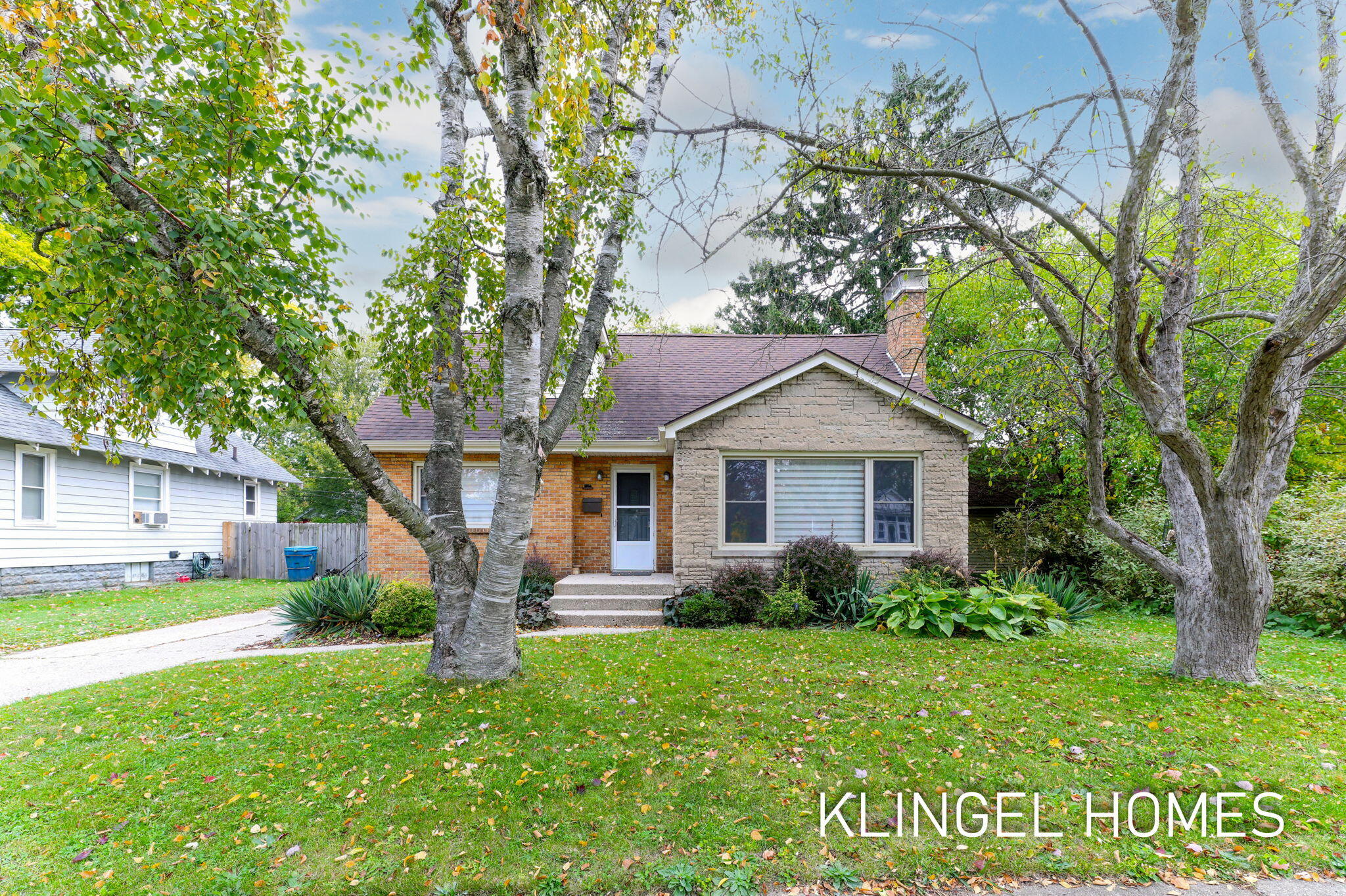 1054 W Larch Avenue Muskegon MI 49441
