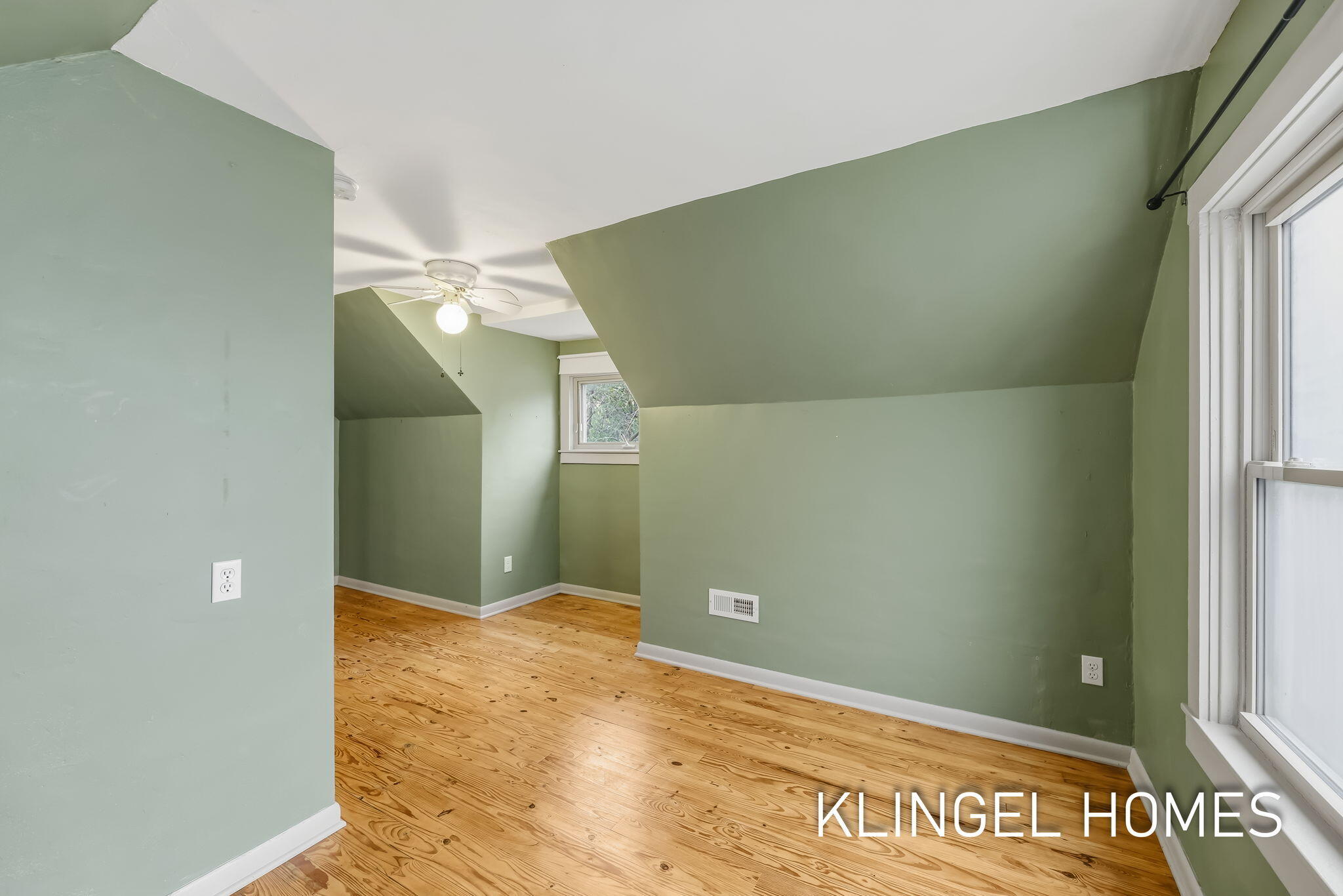 1054 W Larch Avenue Muskegon MI 49441