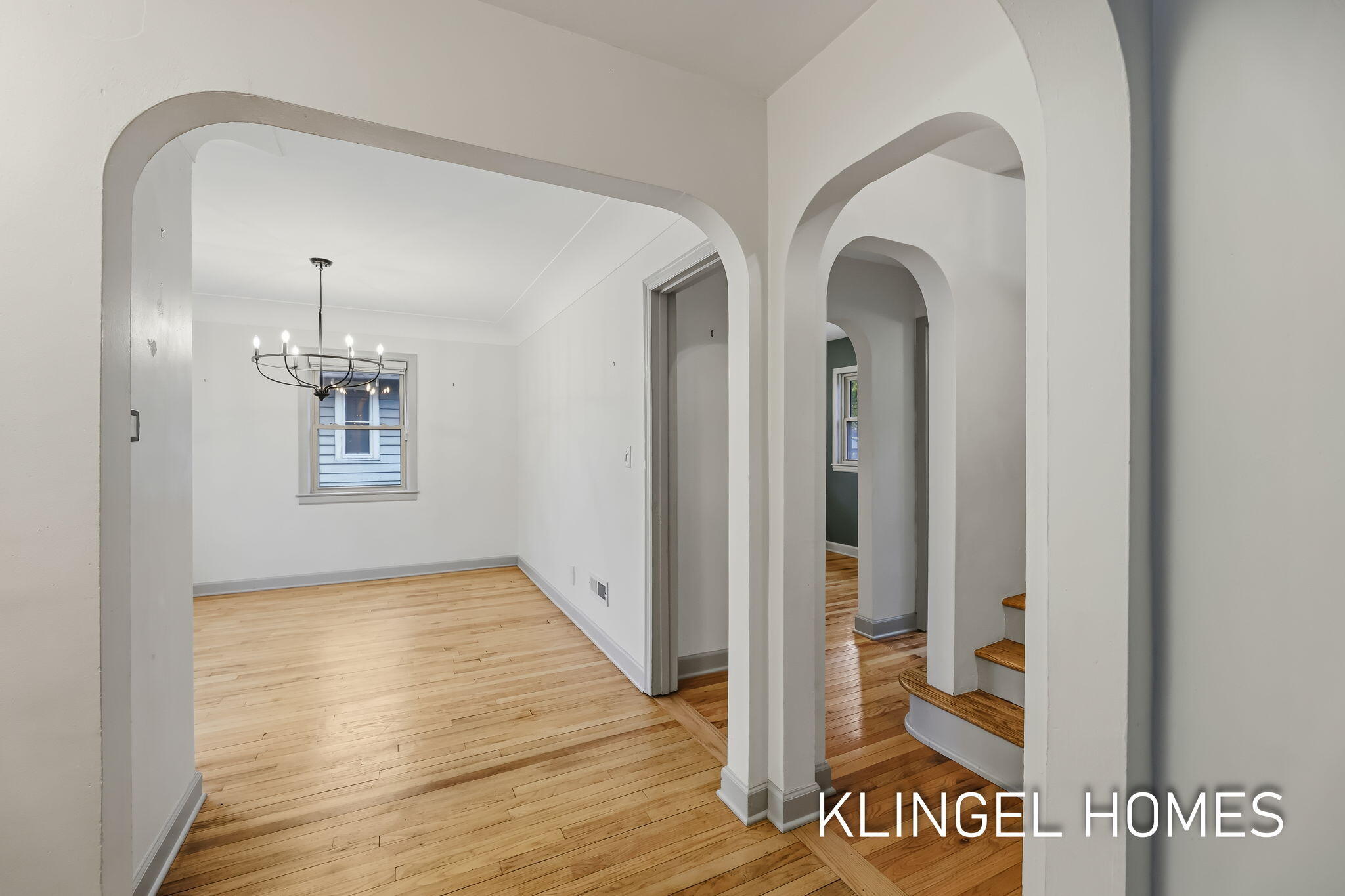 1054 W Larch Avenue Muskegon MI 49441