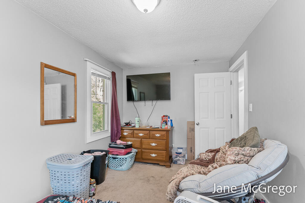 3305 Peck Street Muskegon MI 49444