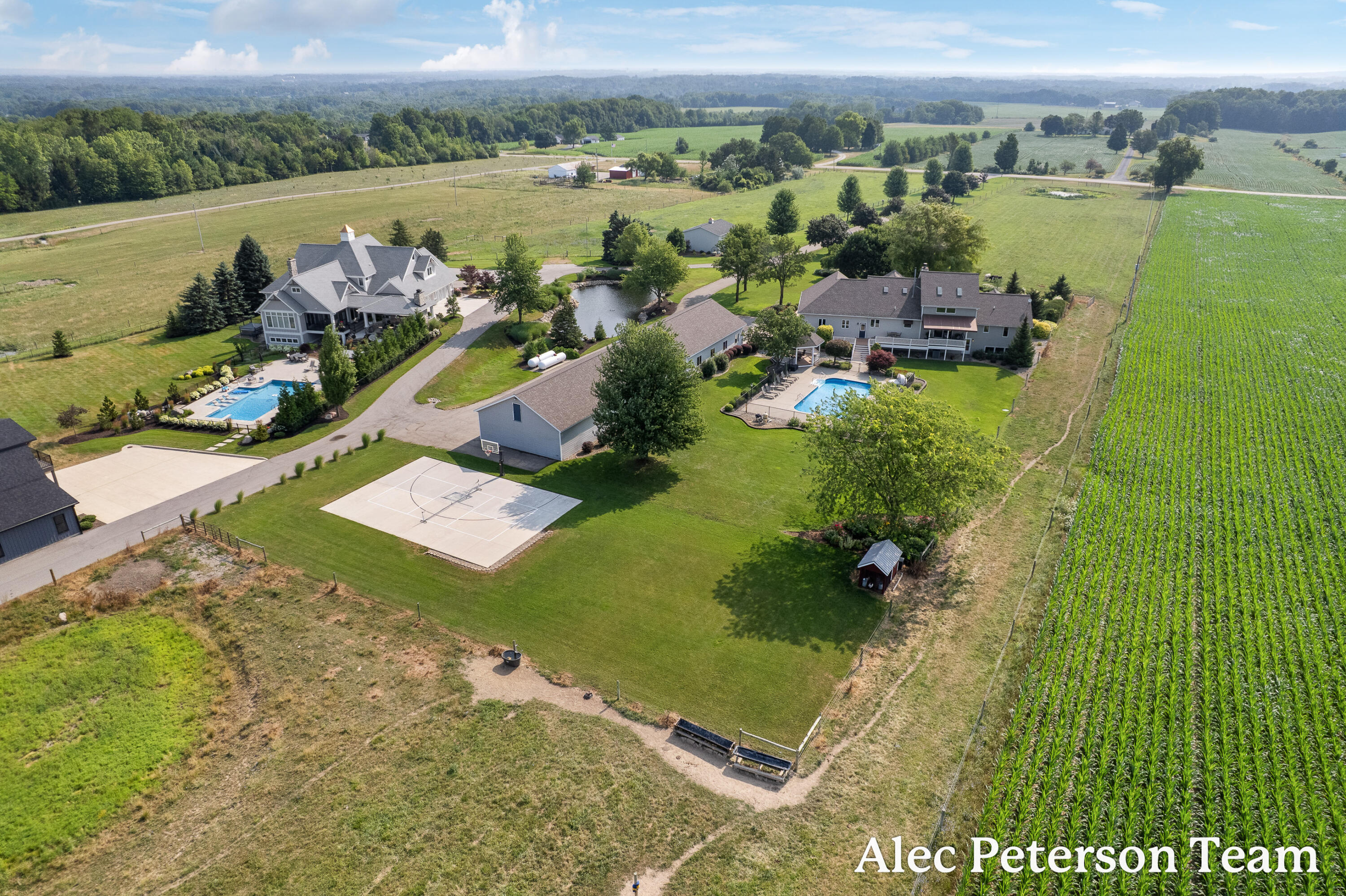 2807 8th Avenue SW Byron Center MI 49315