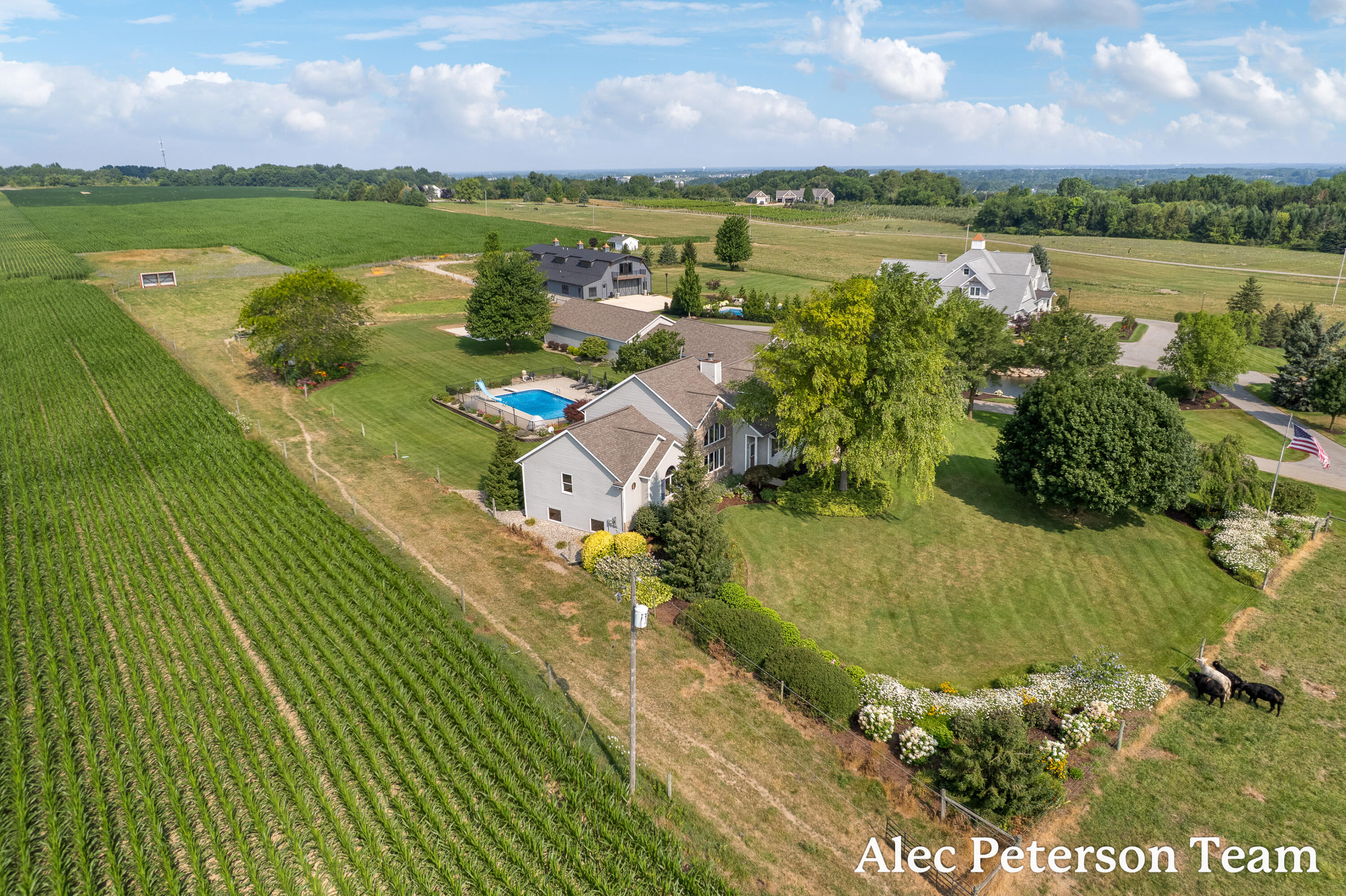 2807 8th Avenue SW Byron Center MI 49315