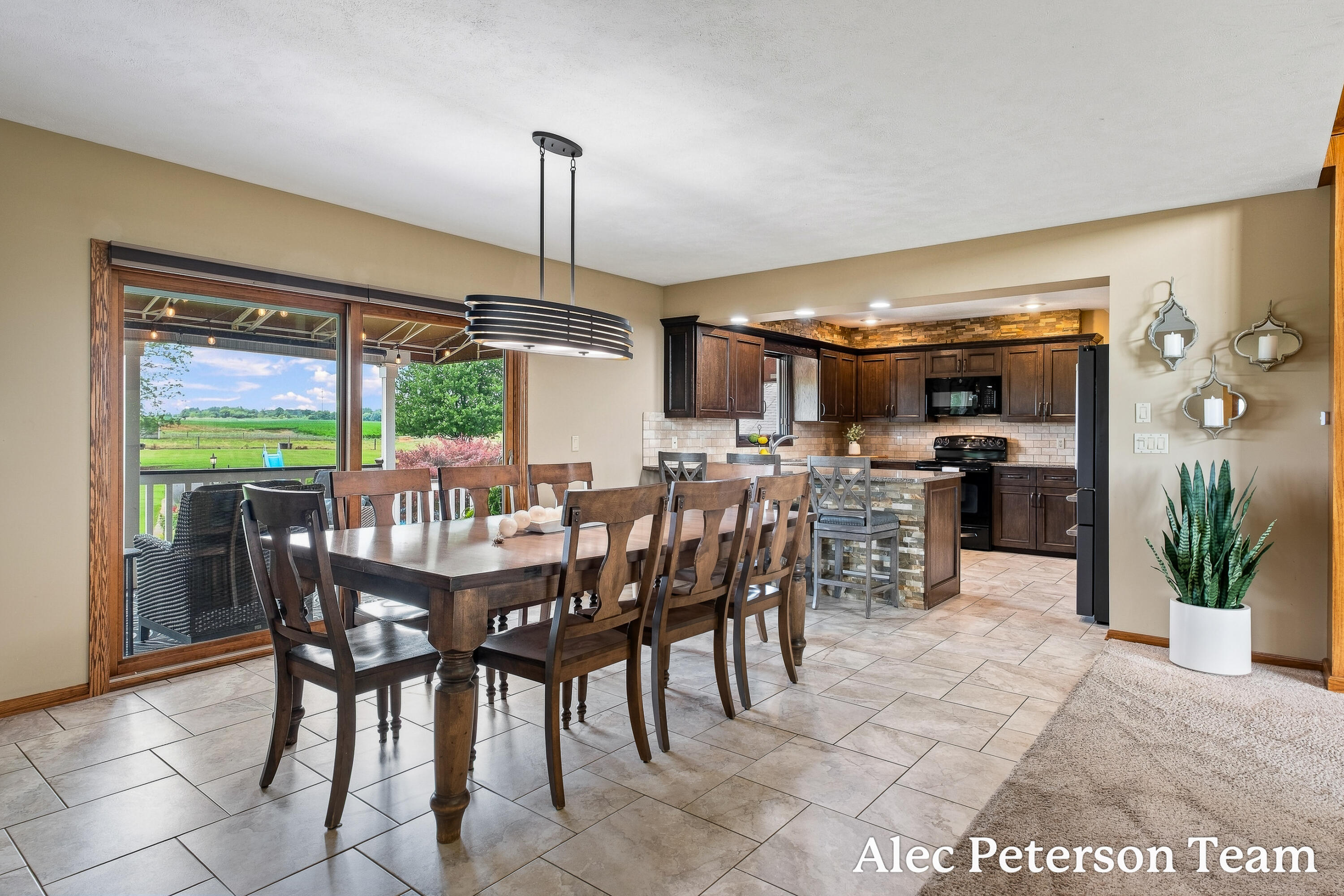 2807 8th Avenue SW Byron Center MI 49315