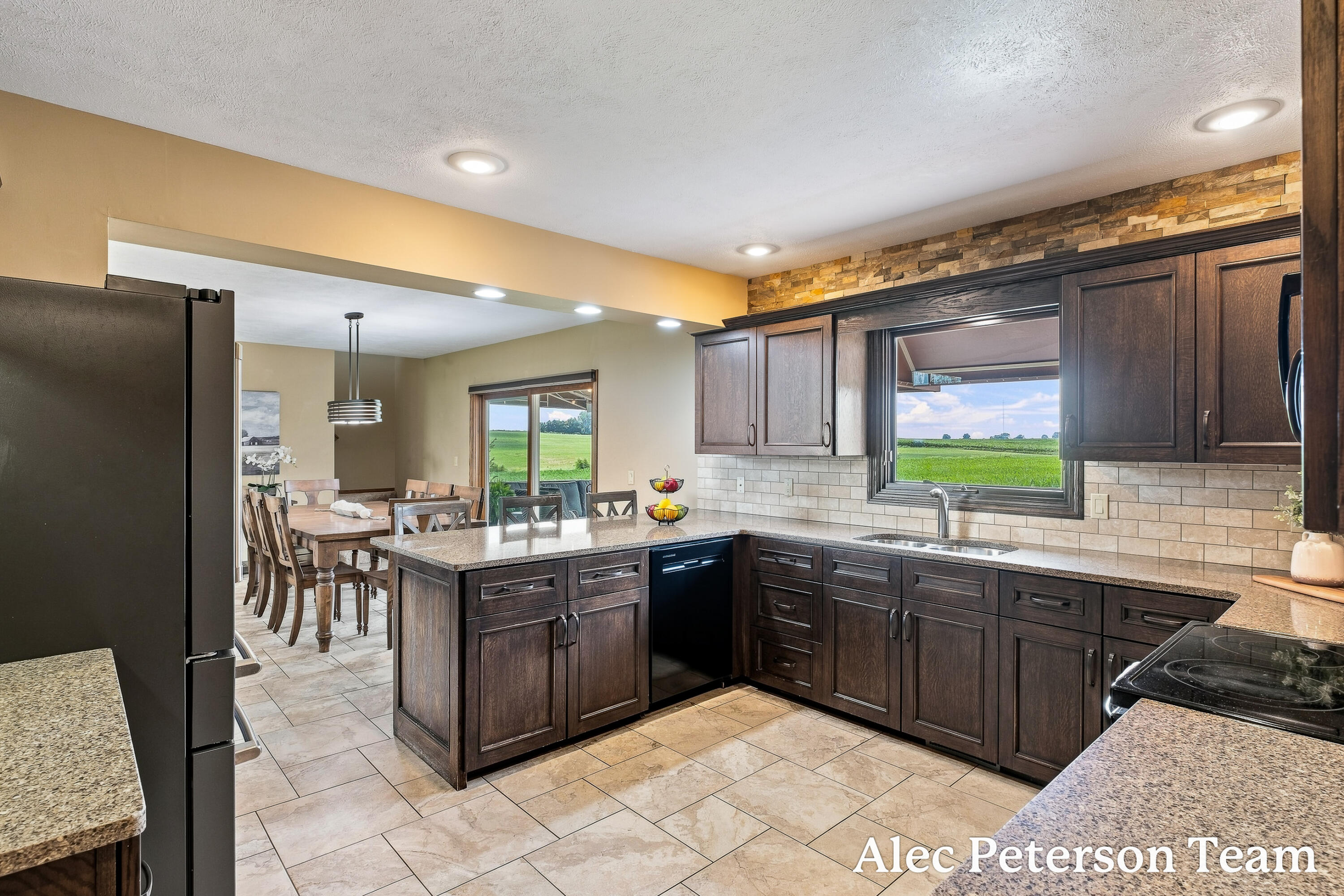 2807 8th Avenue SW Byron Center MI 49315