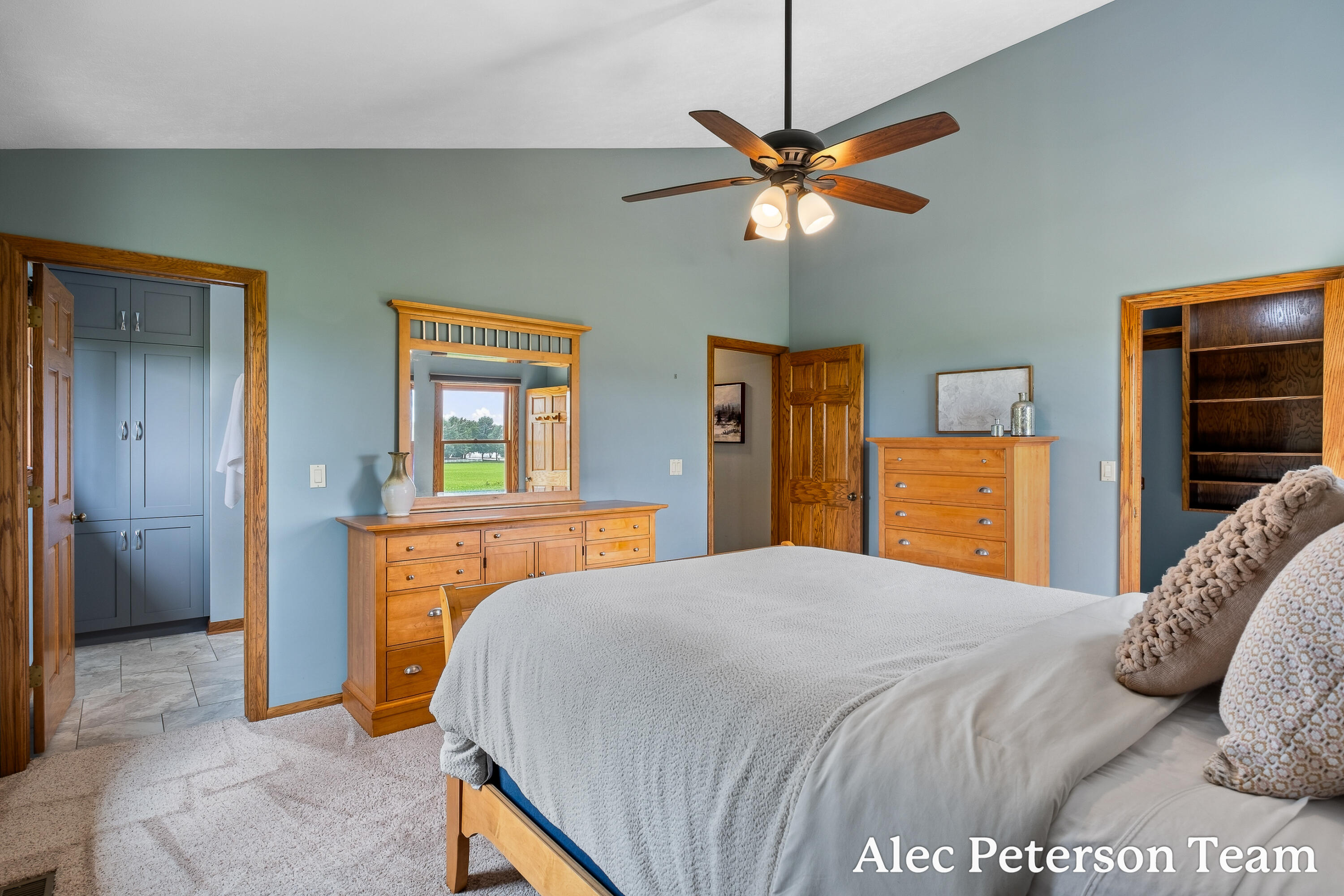 2807 8th Avenue SW Byron Center MI 49315