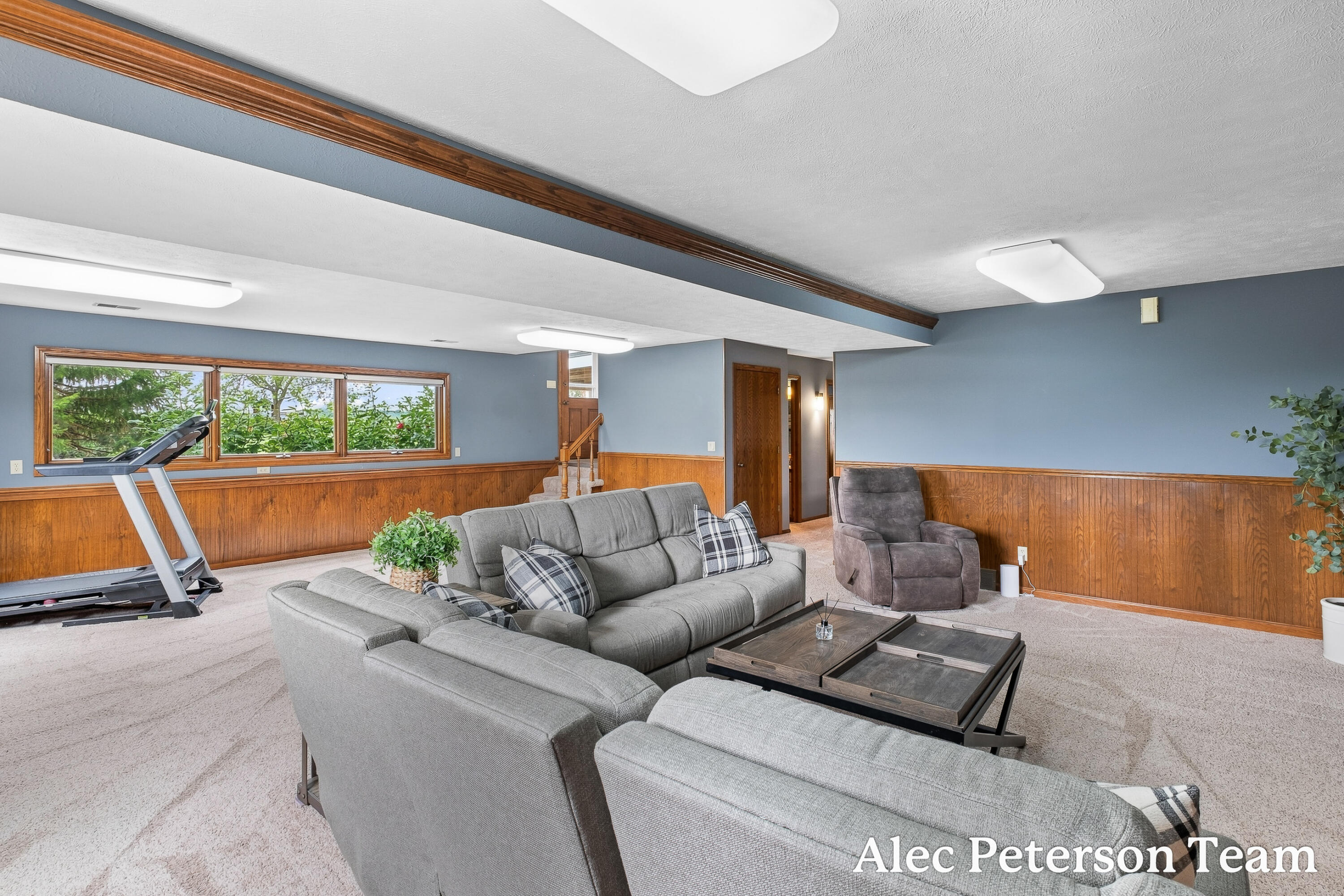2807 8th Avenue SW Byron Center MI 49315