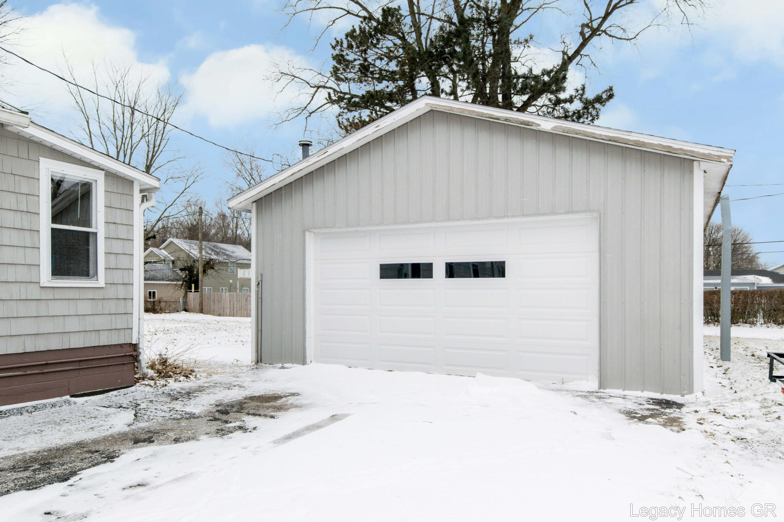 1002 St Joseph Street South Haven MI 49090