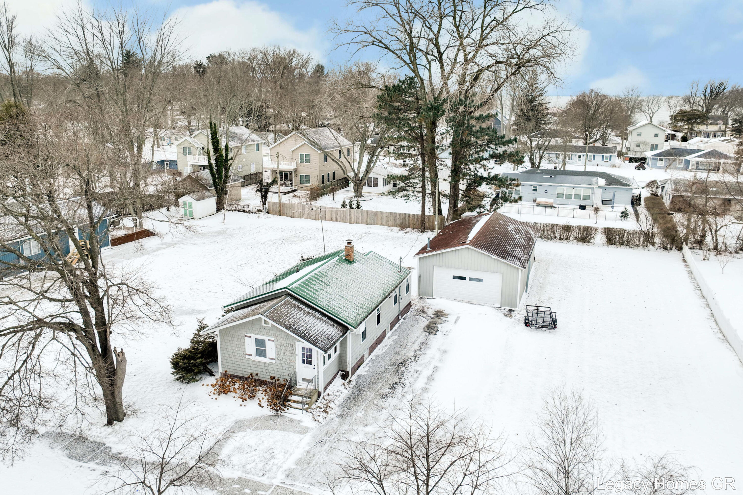 1002 St Joseph Street South Haven MI 49090