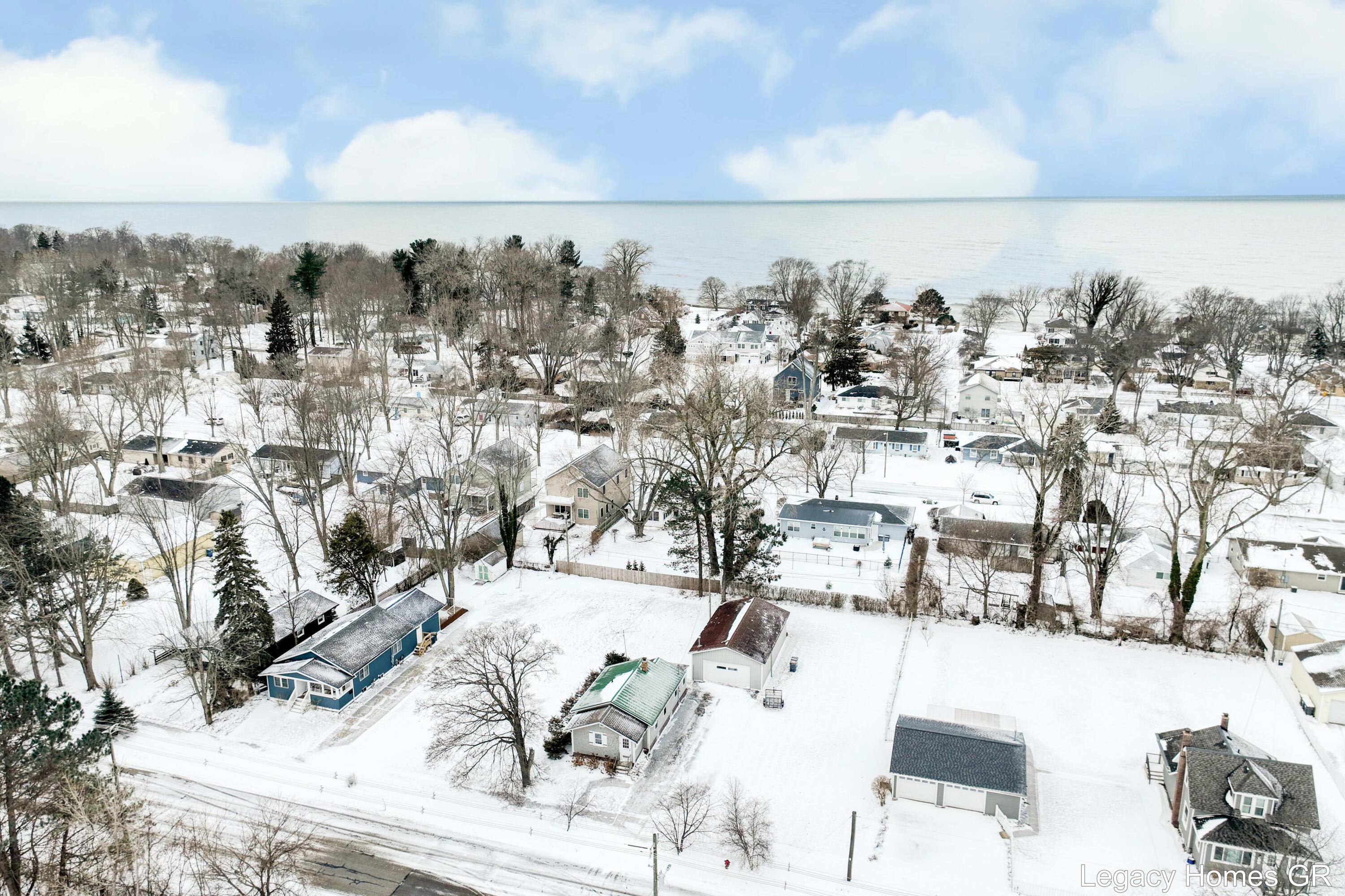 1002 St Joseph Street South Haven MI 49090