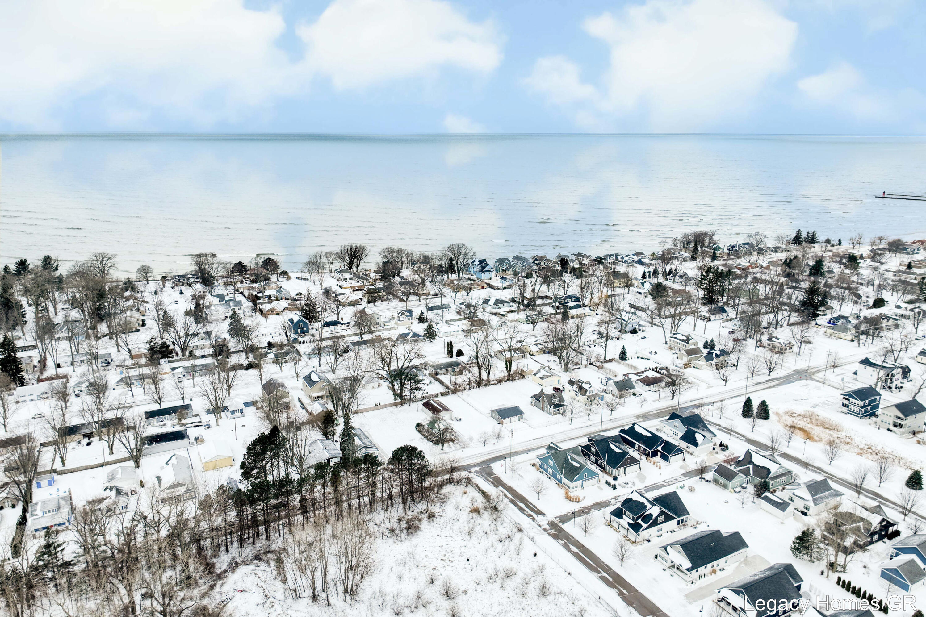 1002 St Joseph Street South Haven MI 49090