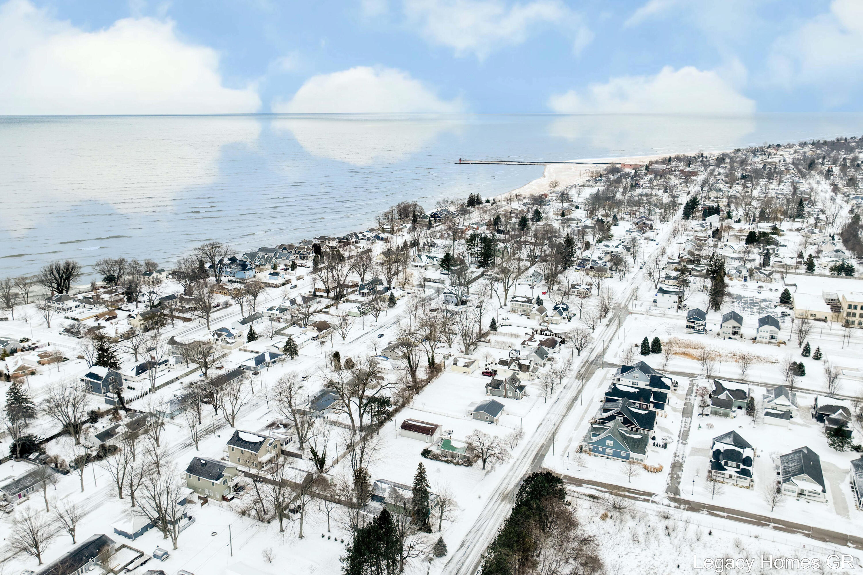 1002 St Joseph Street South Haven MI 49090