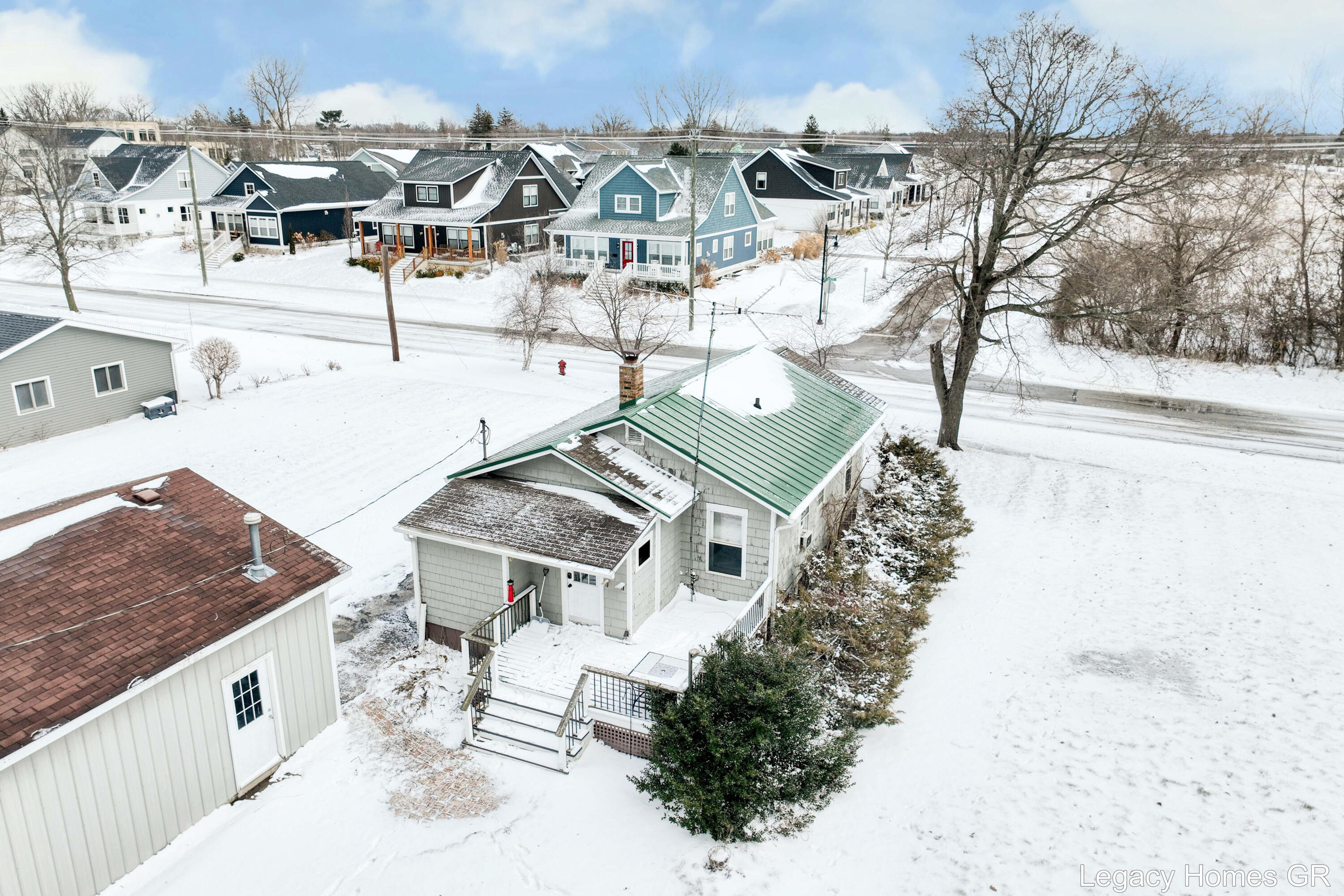 1002 St Joseph Street South Haven MI 49090
