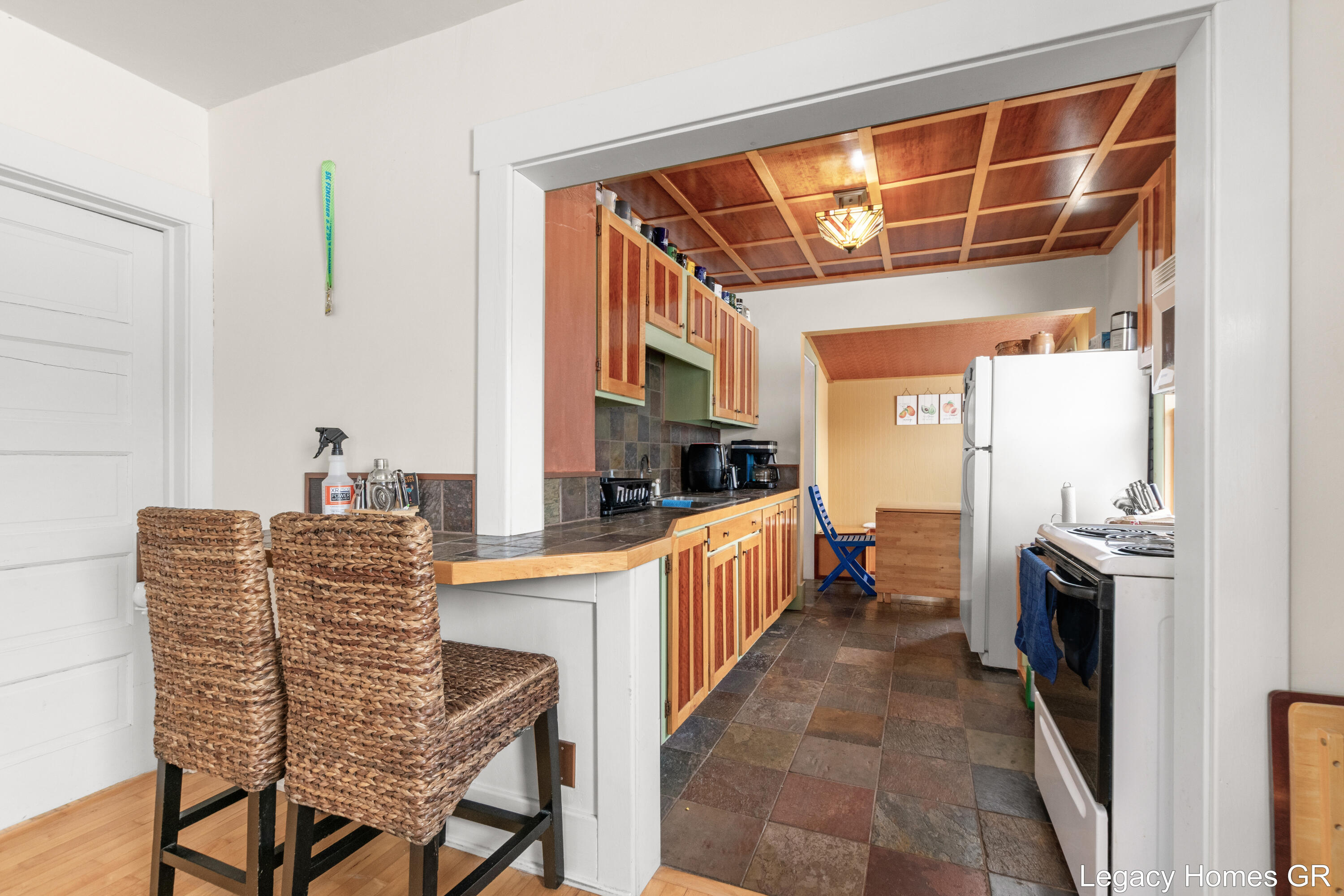 1002 St Joseph Street South Haven MI 49090