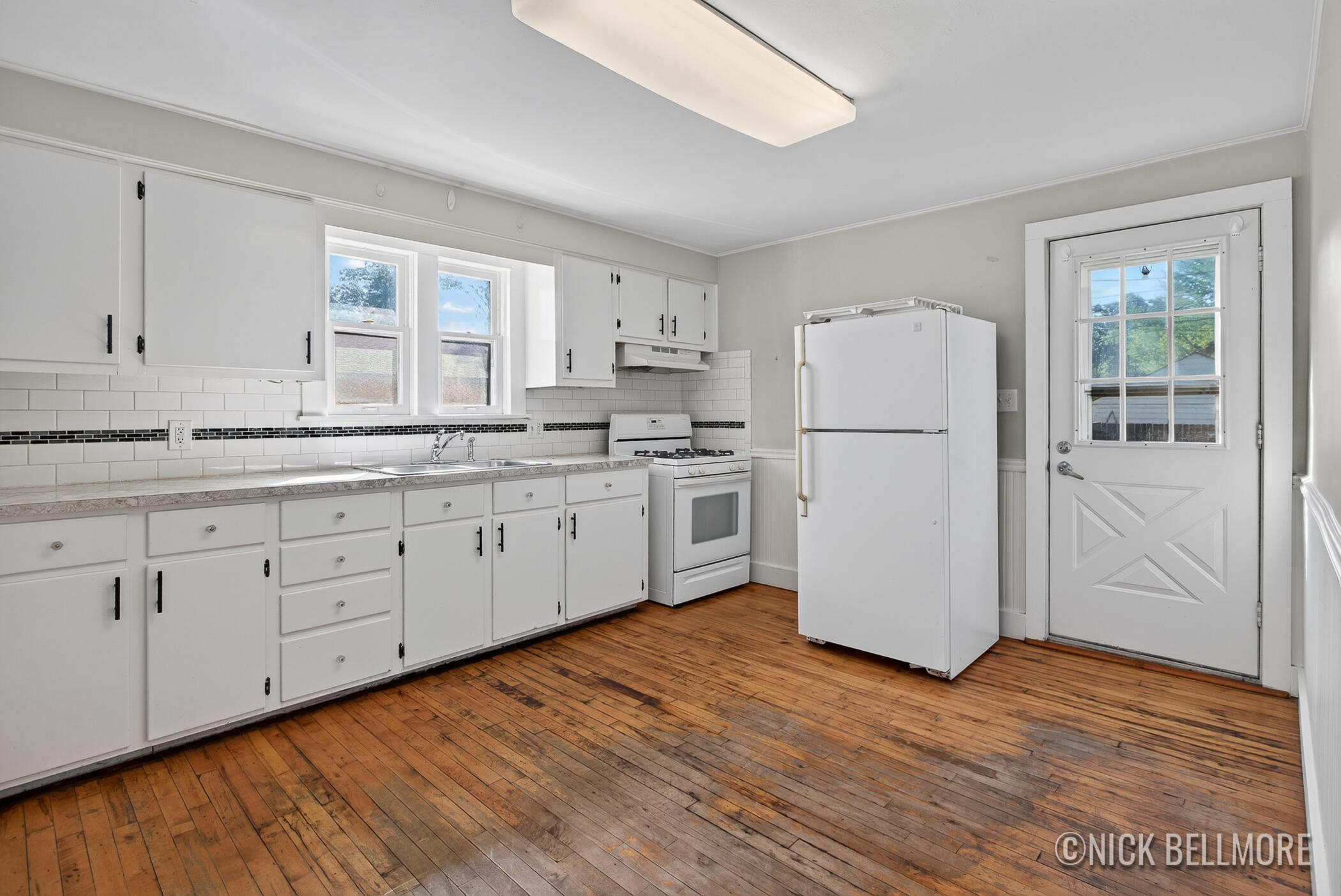 576 W 20th Street Holland MI 49423