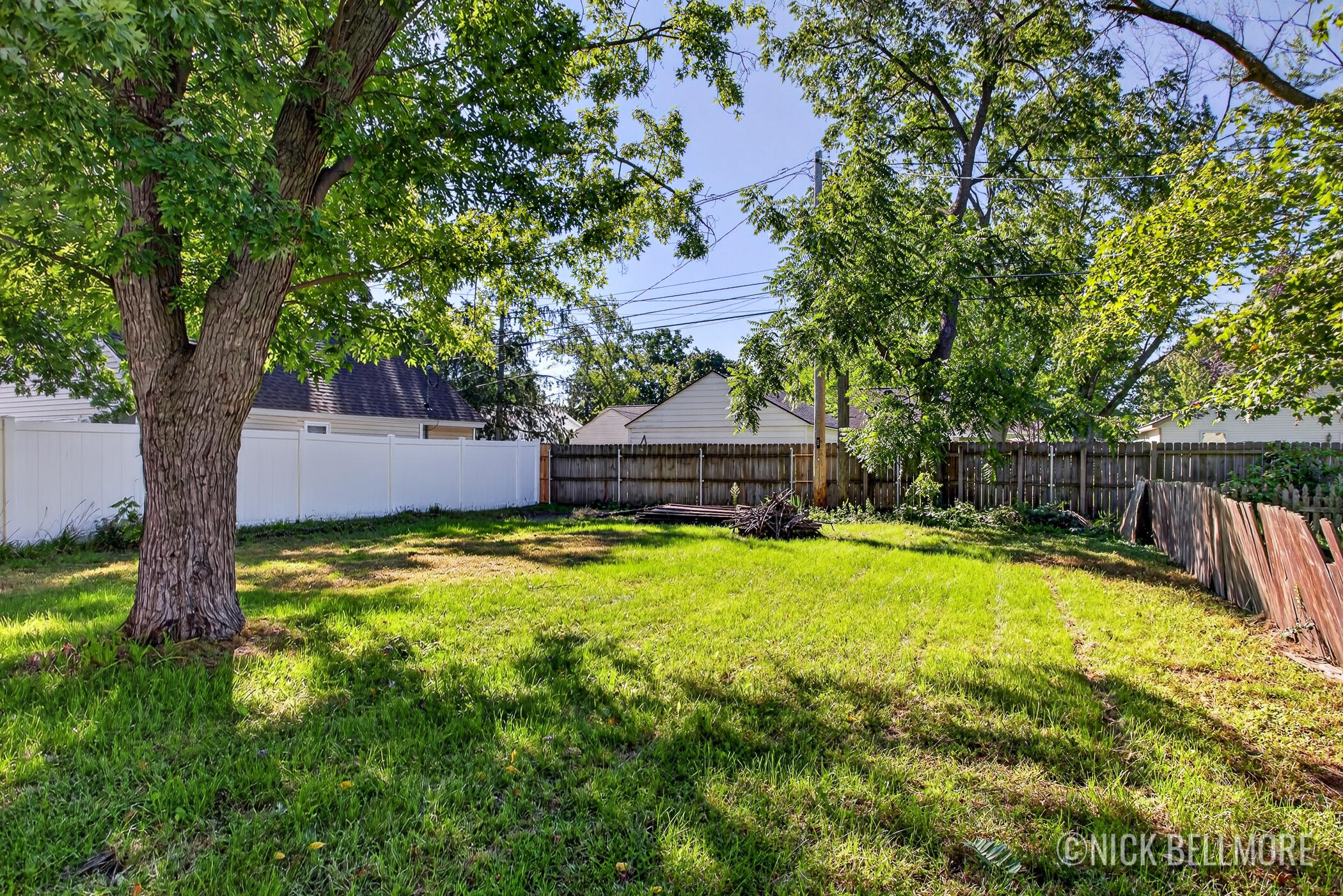 576 W 20th Street Holland MI 49423