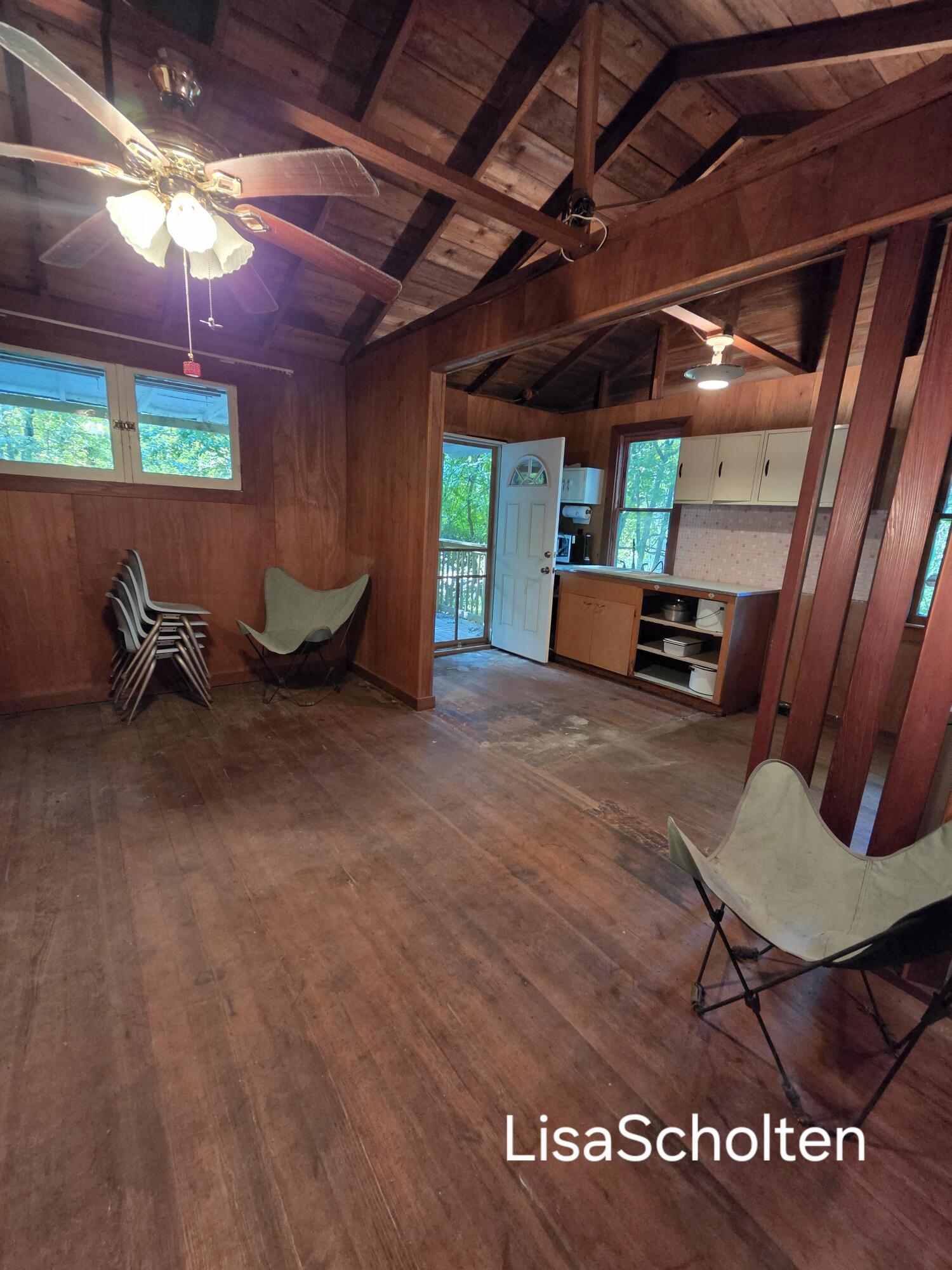 5998 Lincoln Street Coloma MI 49038