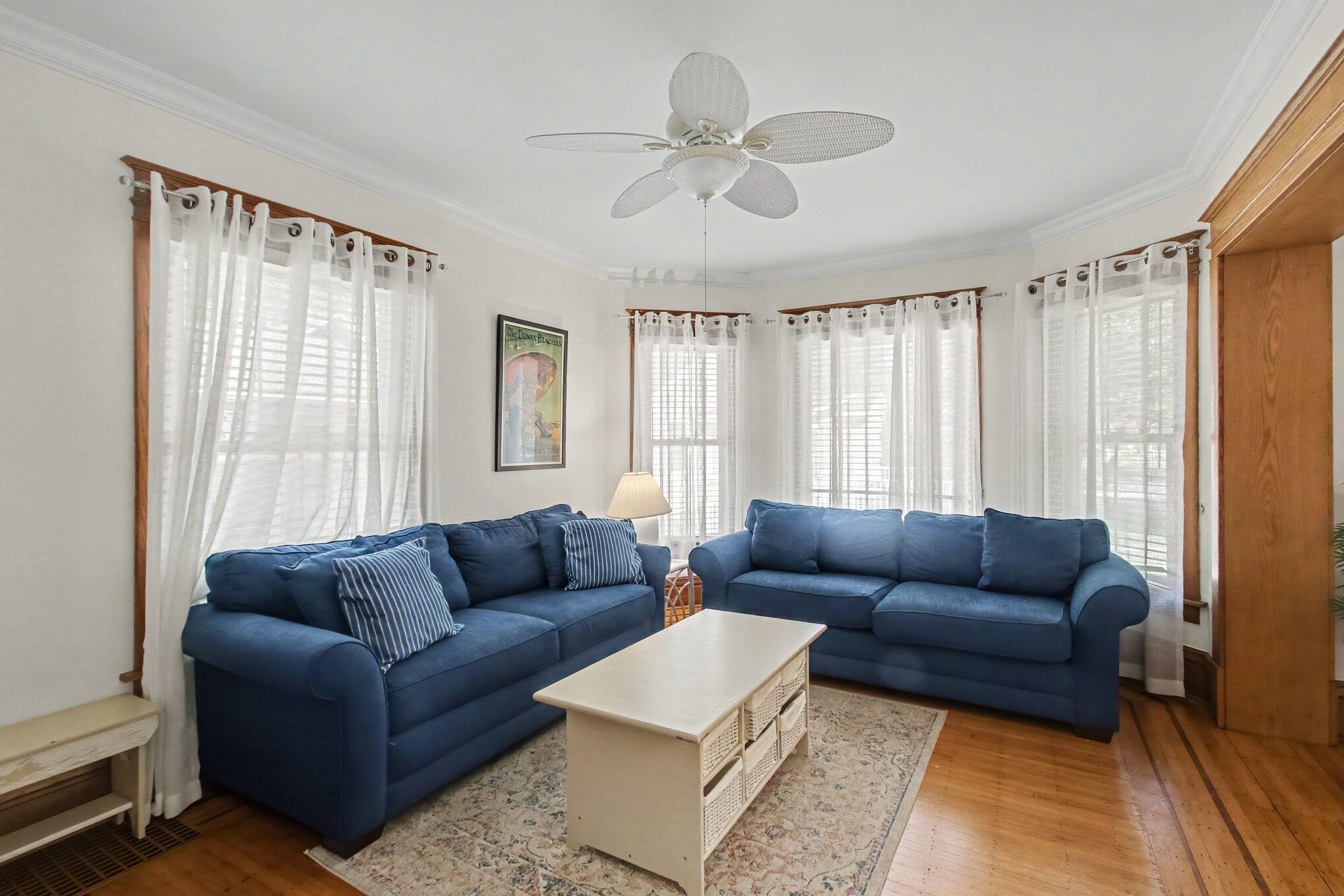 107 Park Avenue South Haven MI 49090
