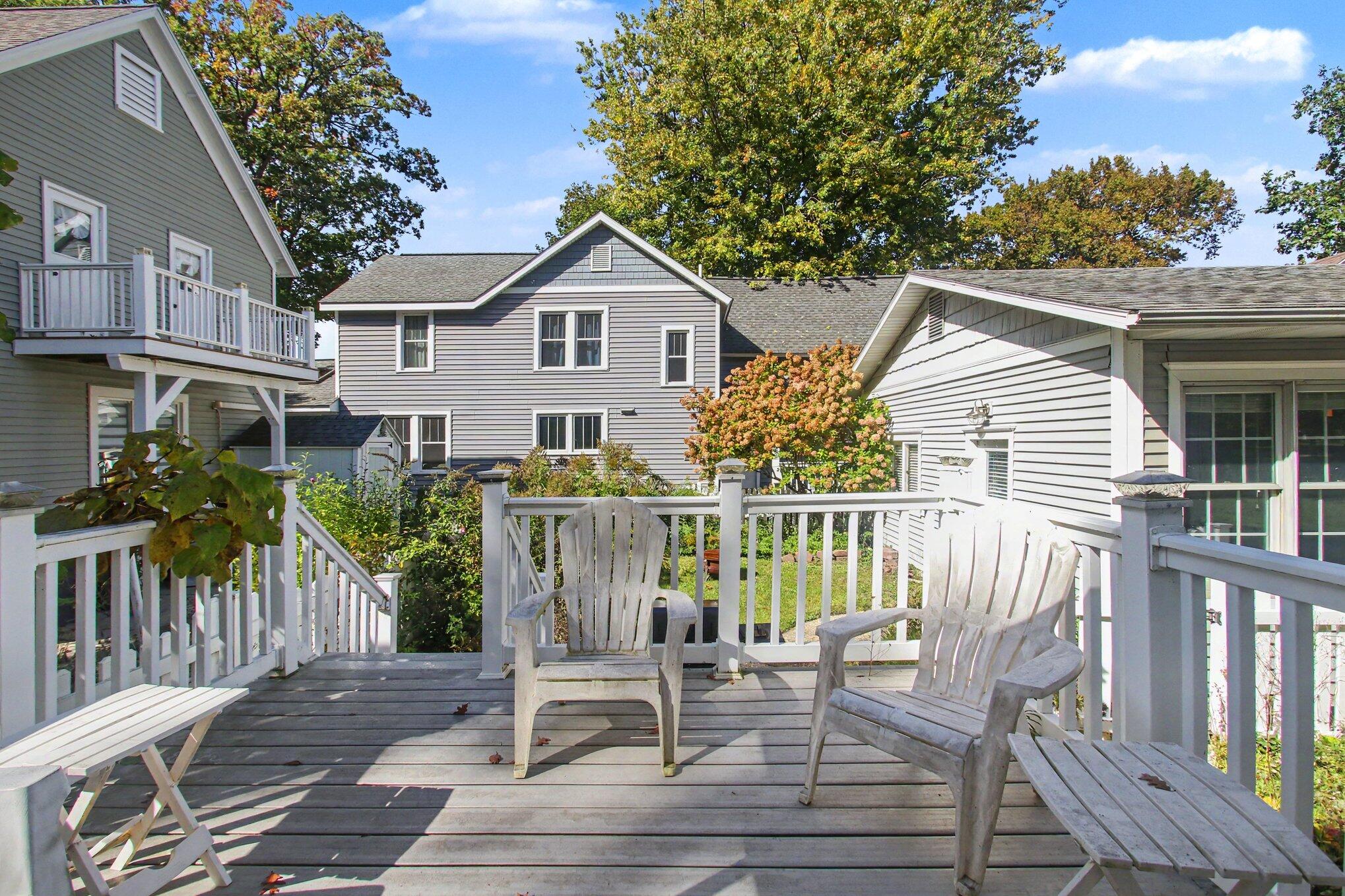 107 Park Avenue South Haven MI 49090