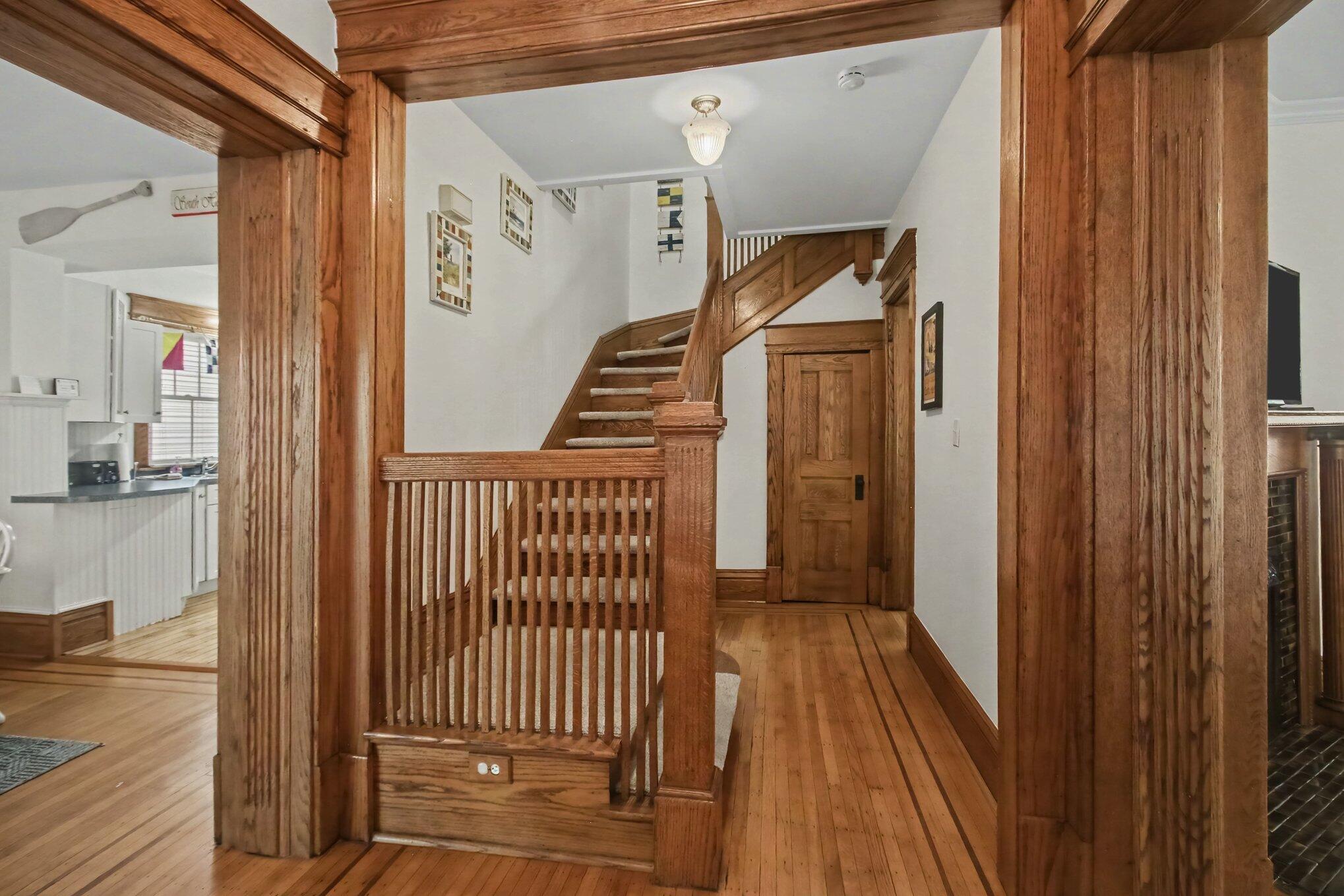 107 Park Avenue South Haven MI 49090