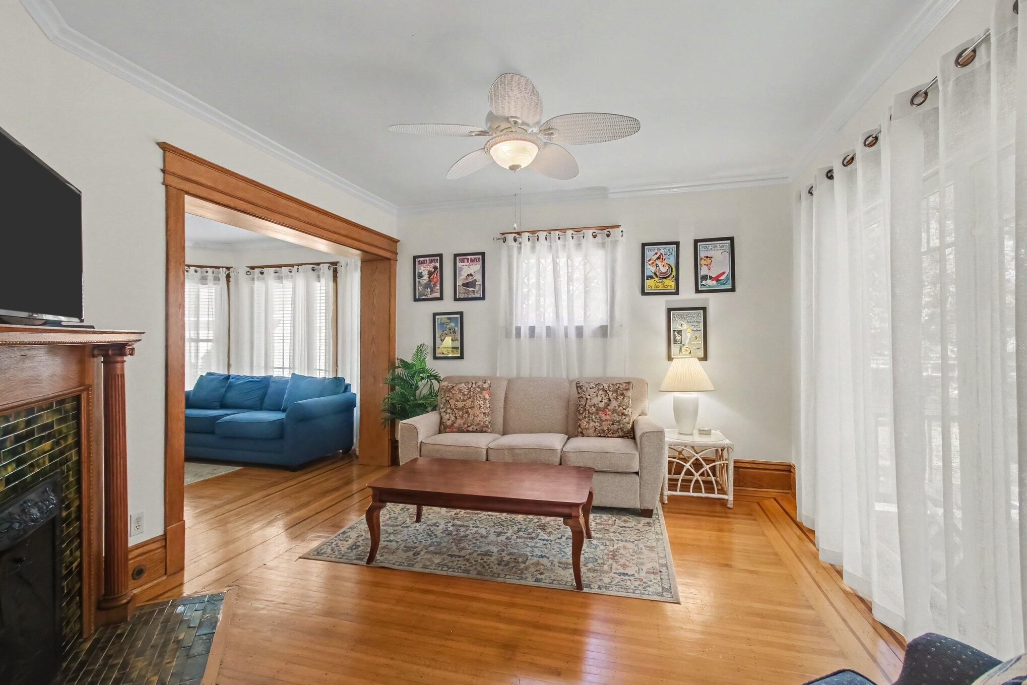 107 Park Avenue South Haven MI 49090