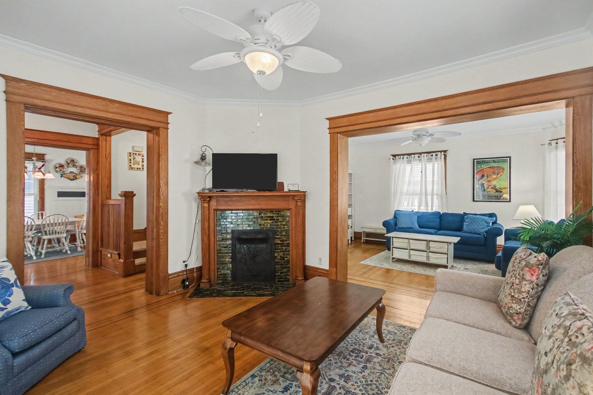 107 Park Avenue South Haven MI 49090