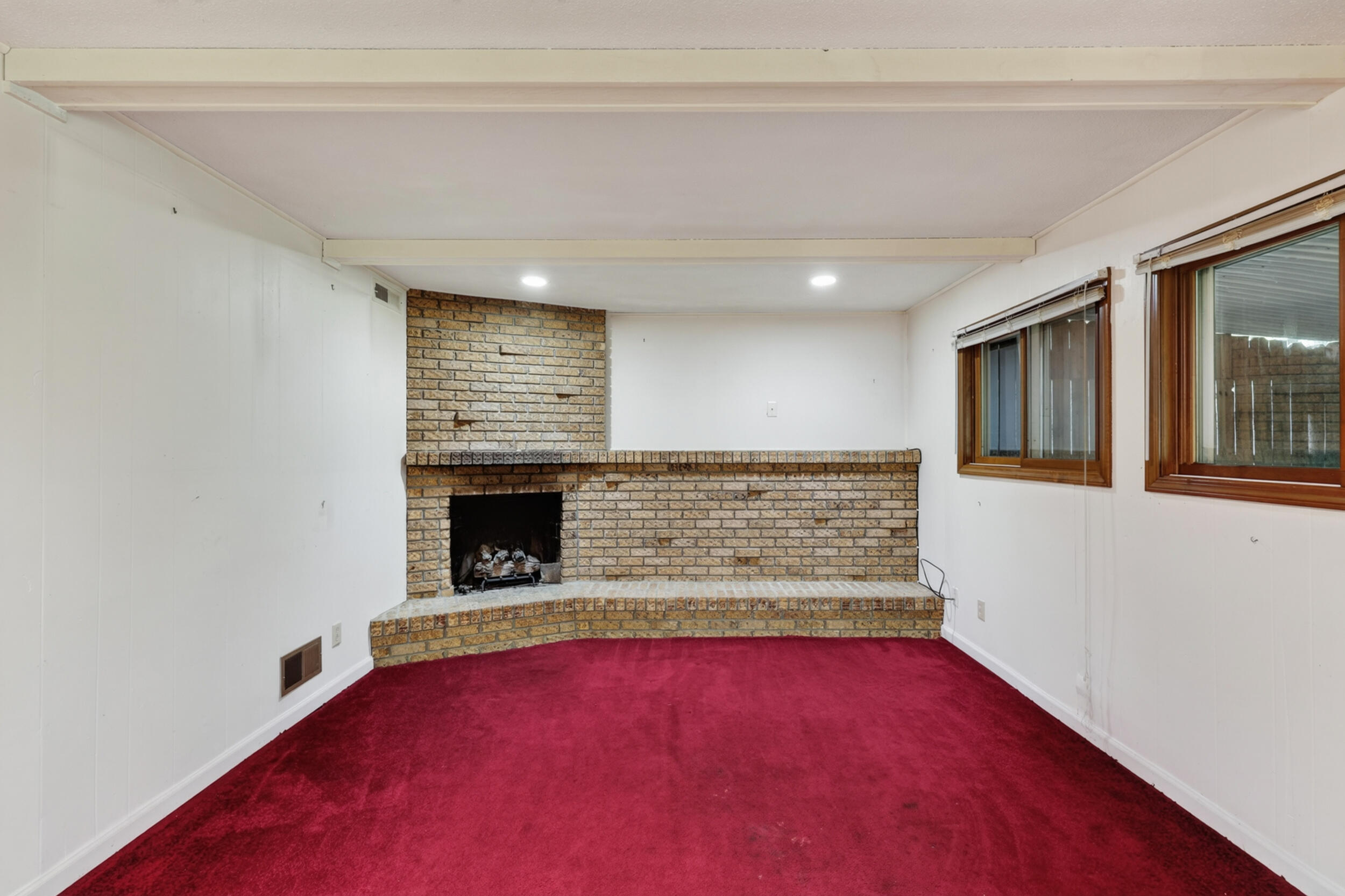 991 Cheboygan Drive Muskegon MI 49445