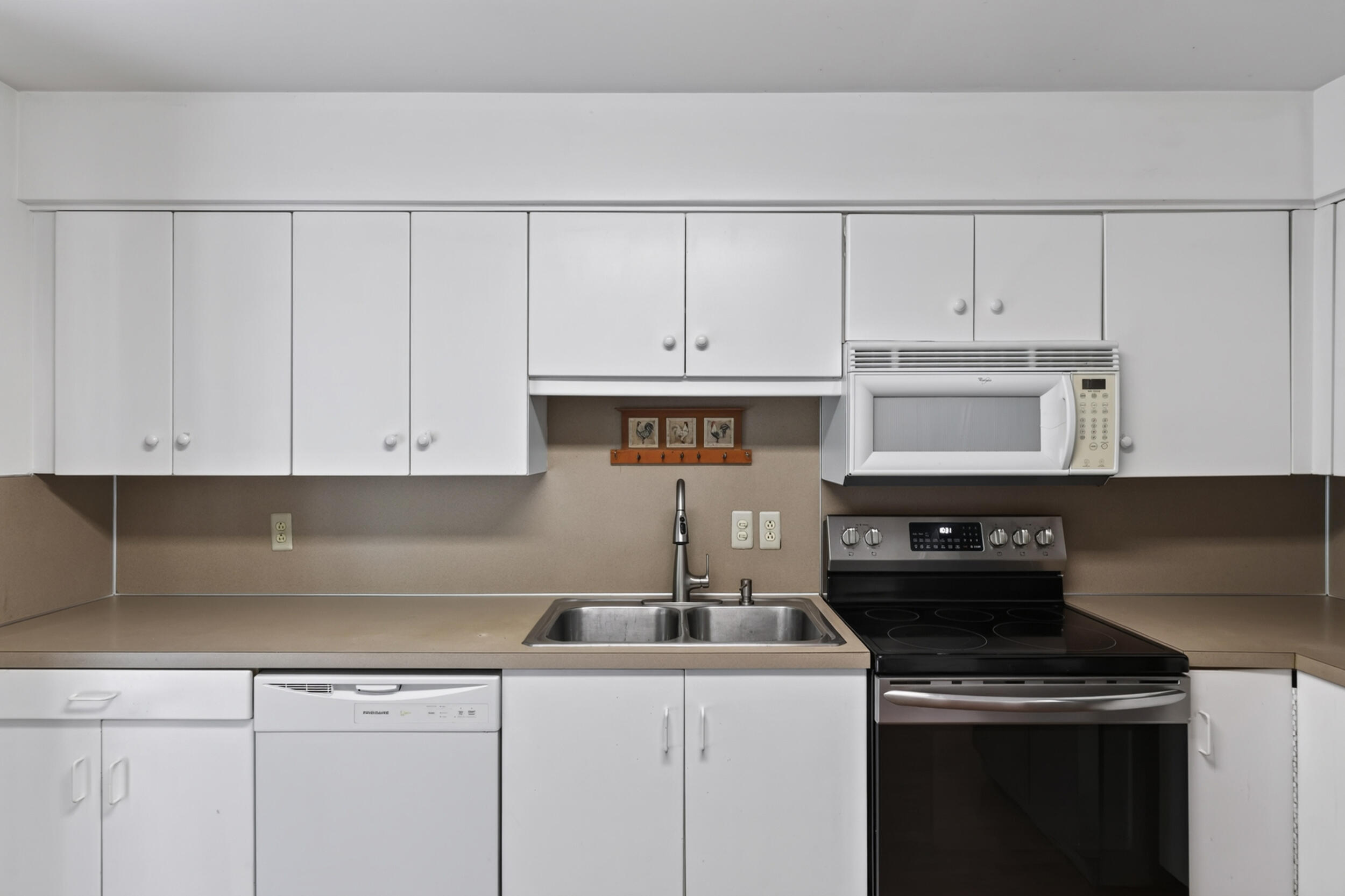 991 Cheboygan Drive Muskegon MI 49445