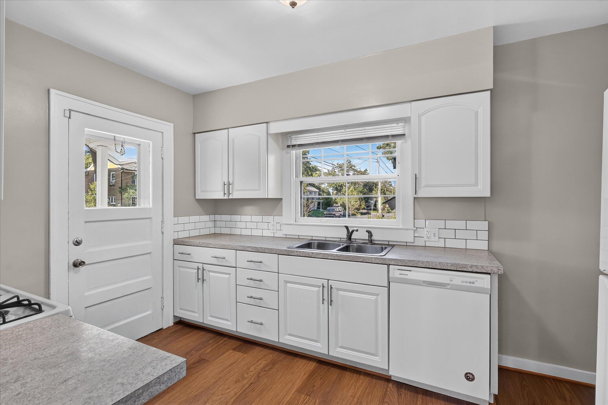 1159 Benjamin Avenue SE Grand Rapids MI 49506