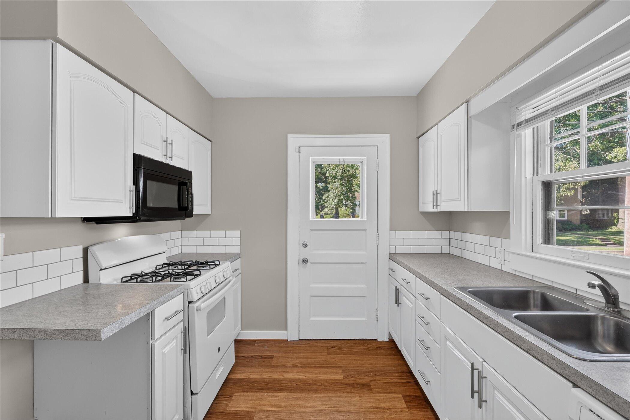 1159 Benjamin Avenue SE Grand Rapids MI 49506