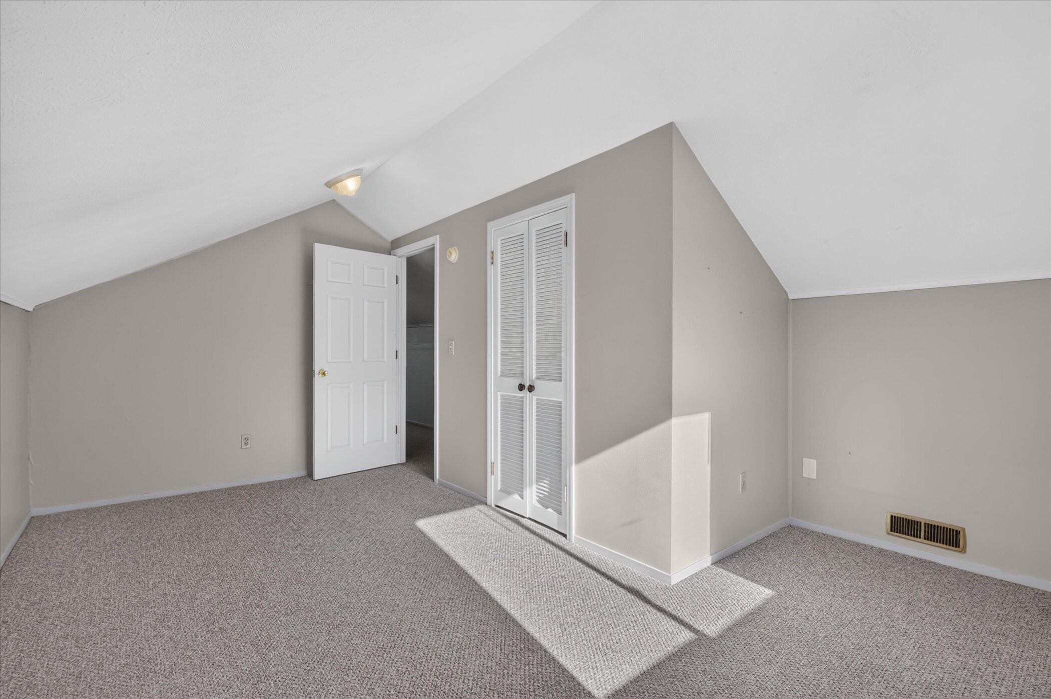 1159 Benjamin Avenue SE Grand Rapids MI 49506