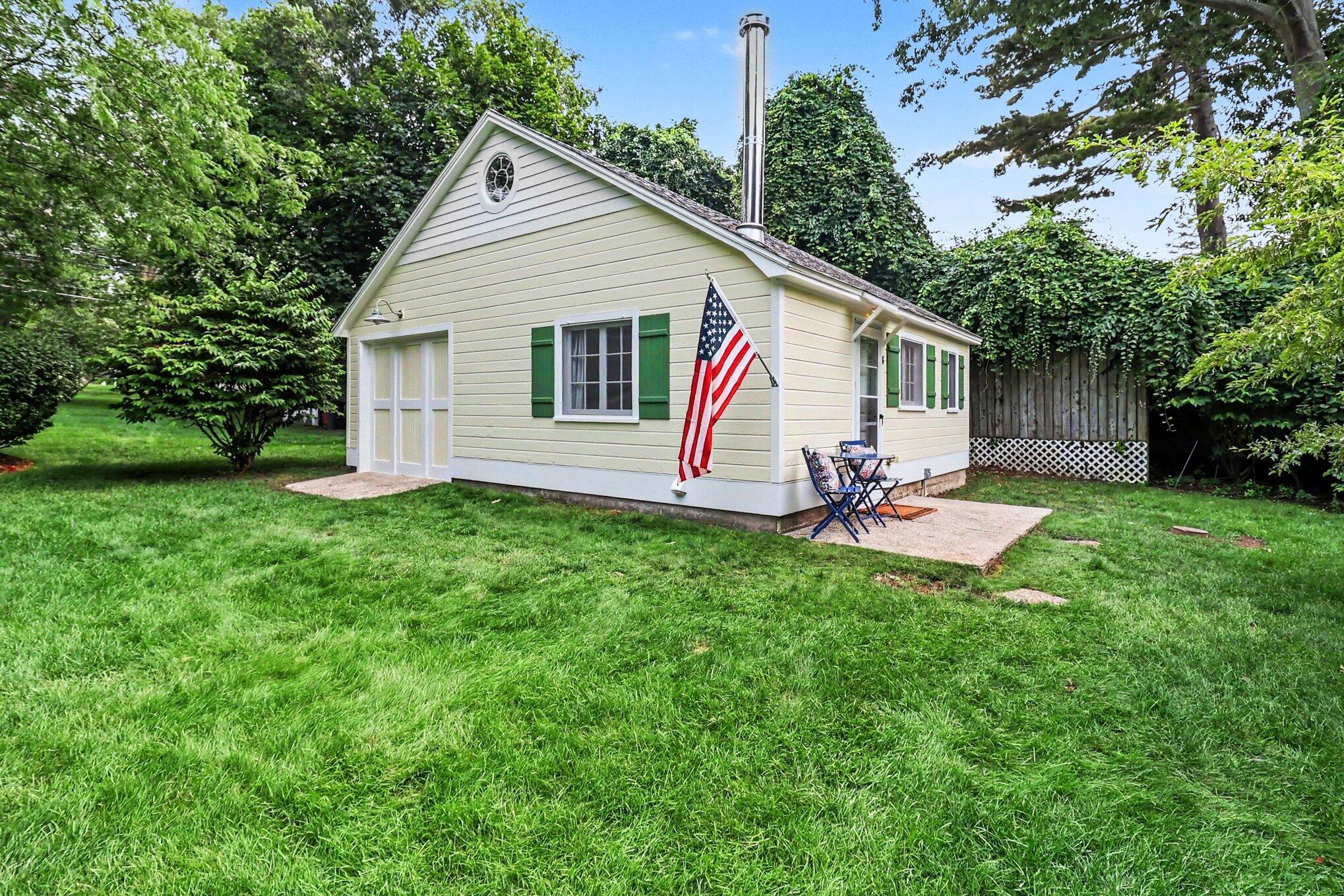Ludington MI, 995 N Lakeshore Drive