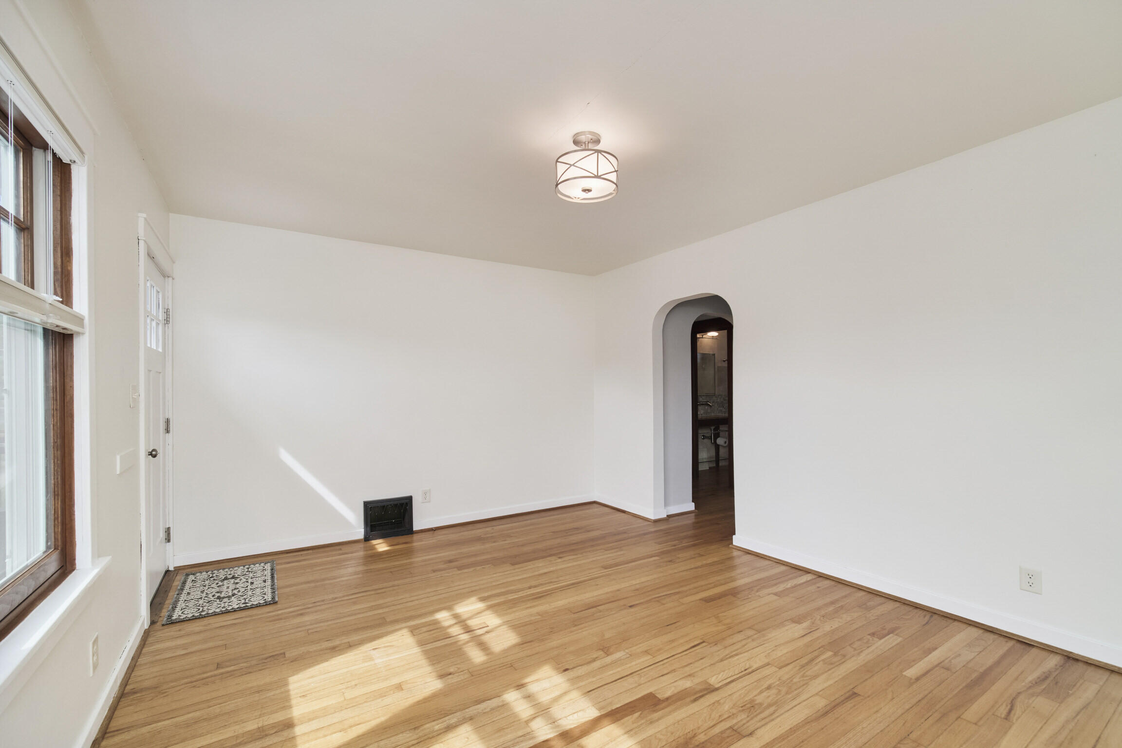 504 N Lewis Street Ludington MI 49431