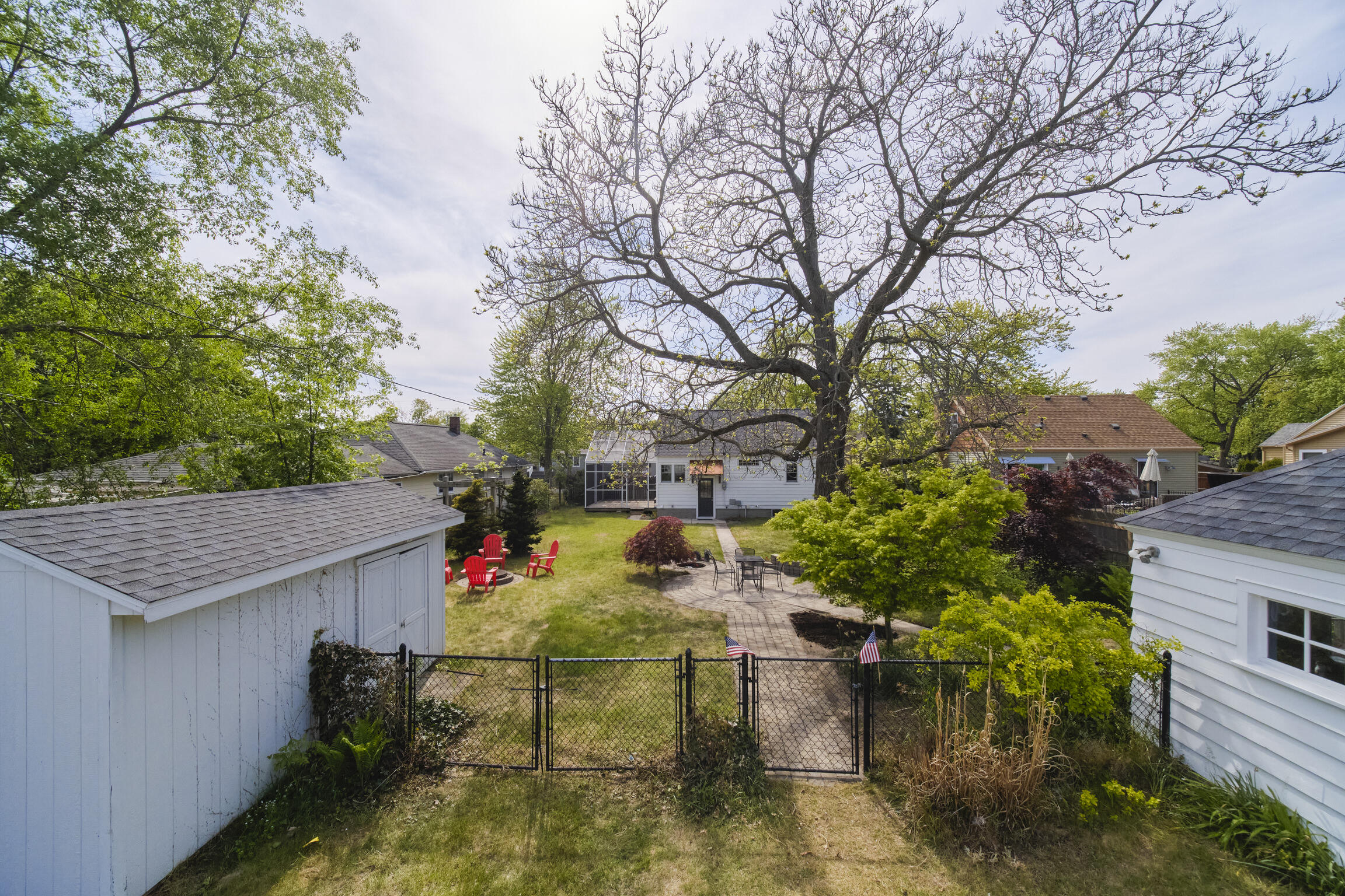504 N Lewis Street Ludington MI 49431