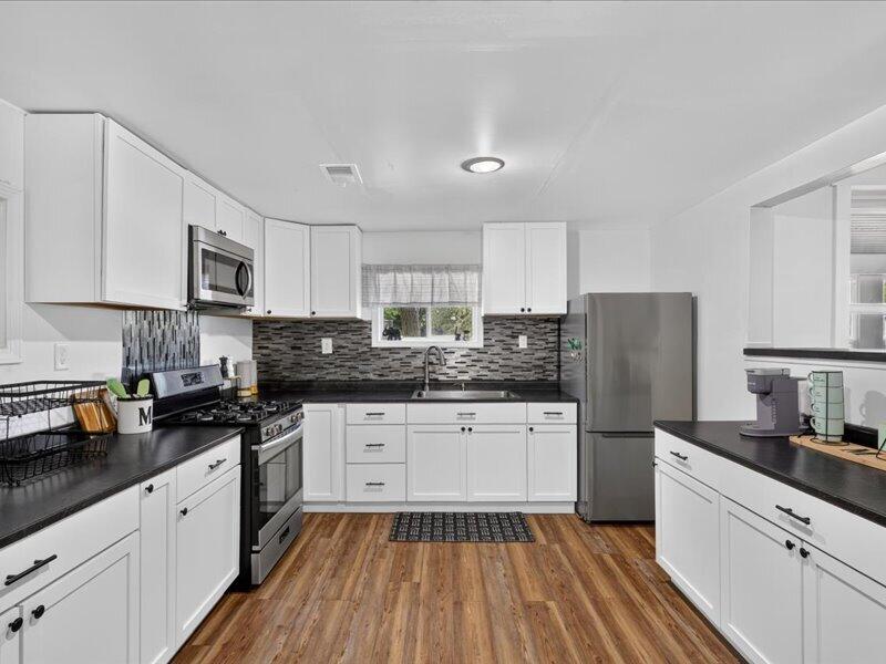 477 Orchard Avenue Muskegon MI 49442