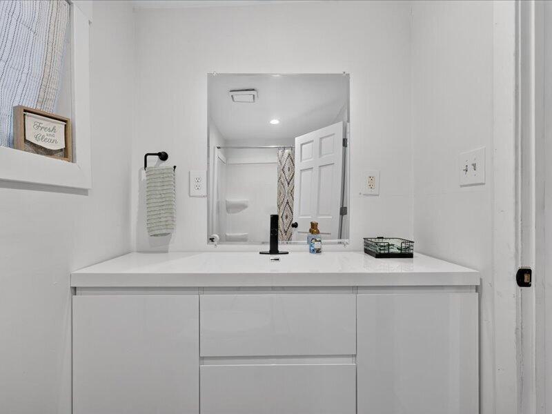 477 Orchard Avenue Muskegon MI 49442