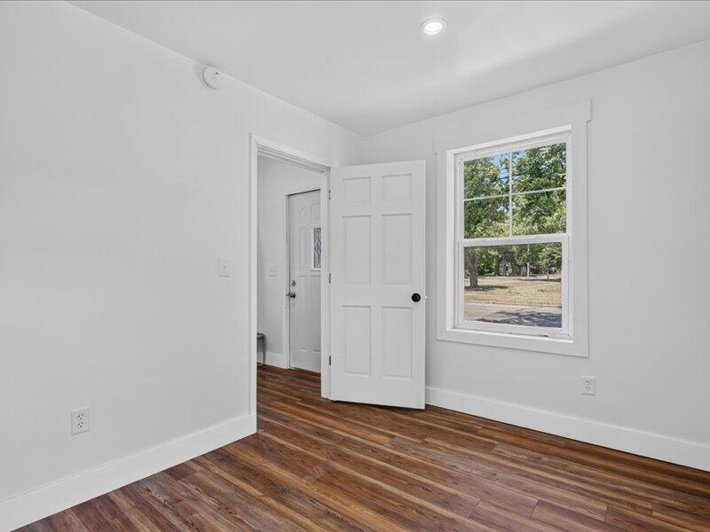 477 Orchard Avenue Muskegon MI 49442